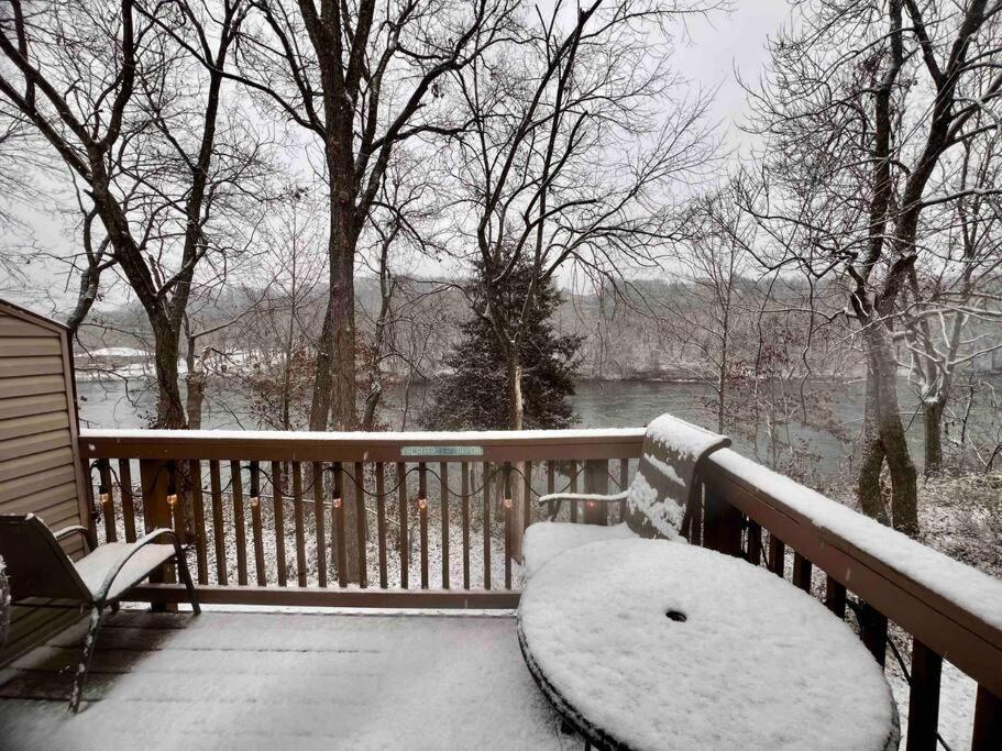Condo in Branson -waterfront, peaceful