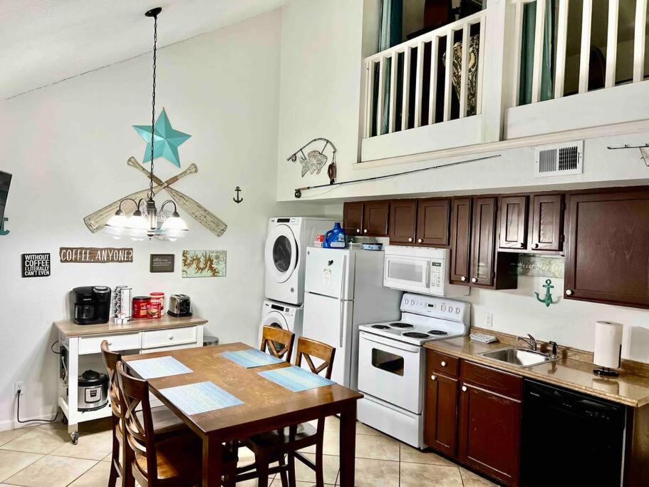 Condo in Branson -waterfront, peaceful
