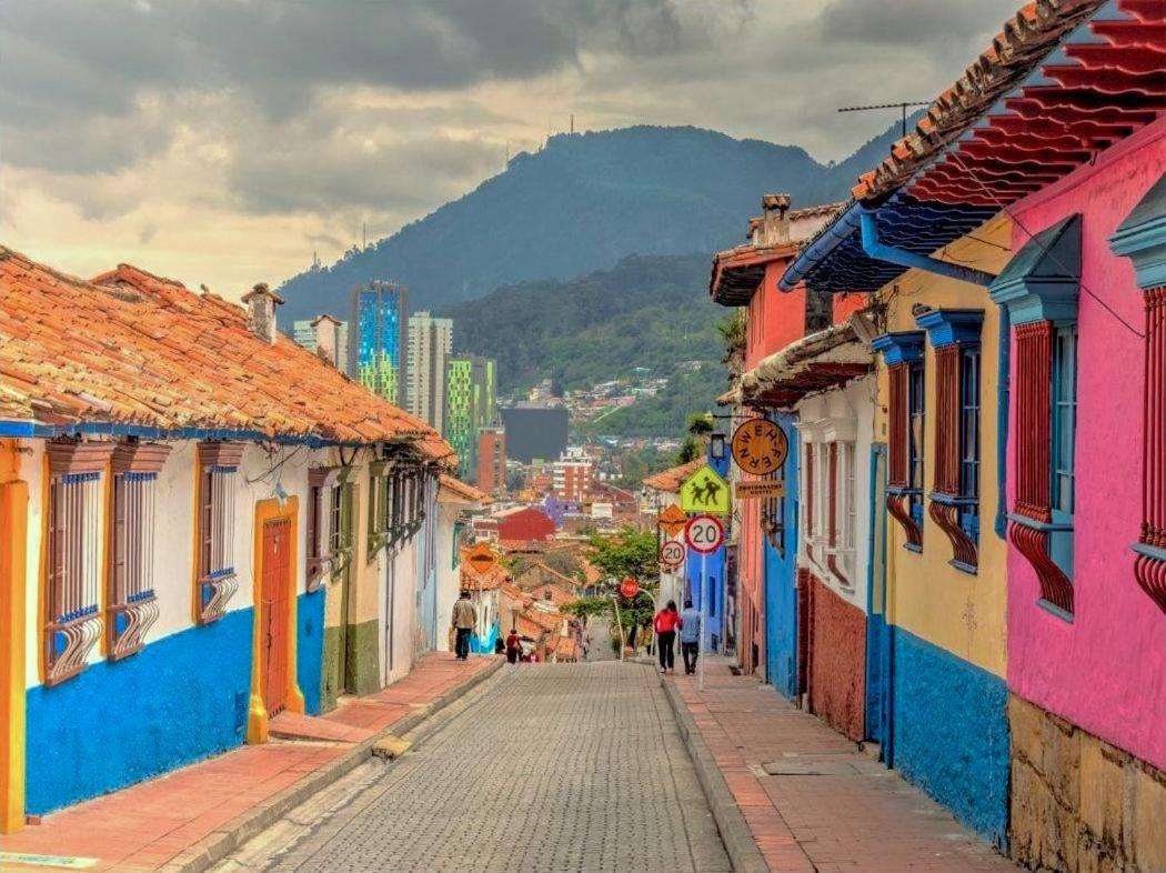 ApartaSuite con la mejor vista en Centro Internacional Bogotá