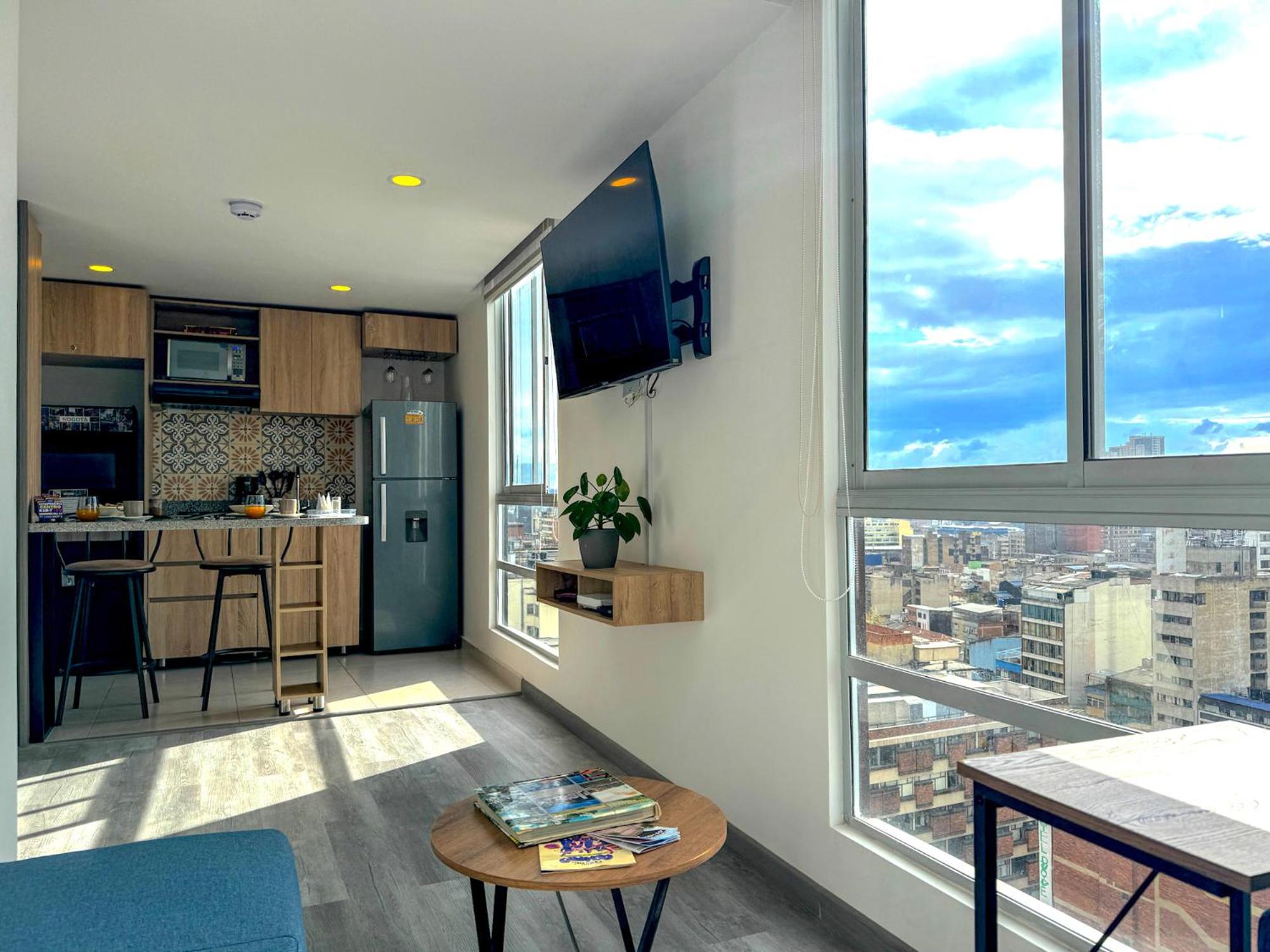 ApartaSuite con la mejor vista en Centro Internacional Bogotá