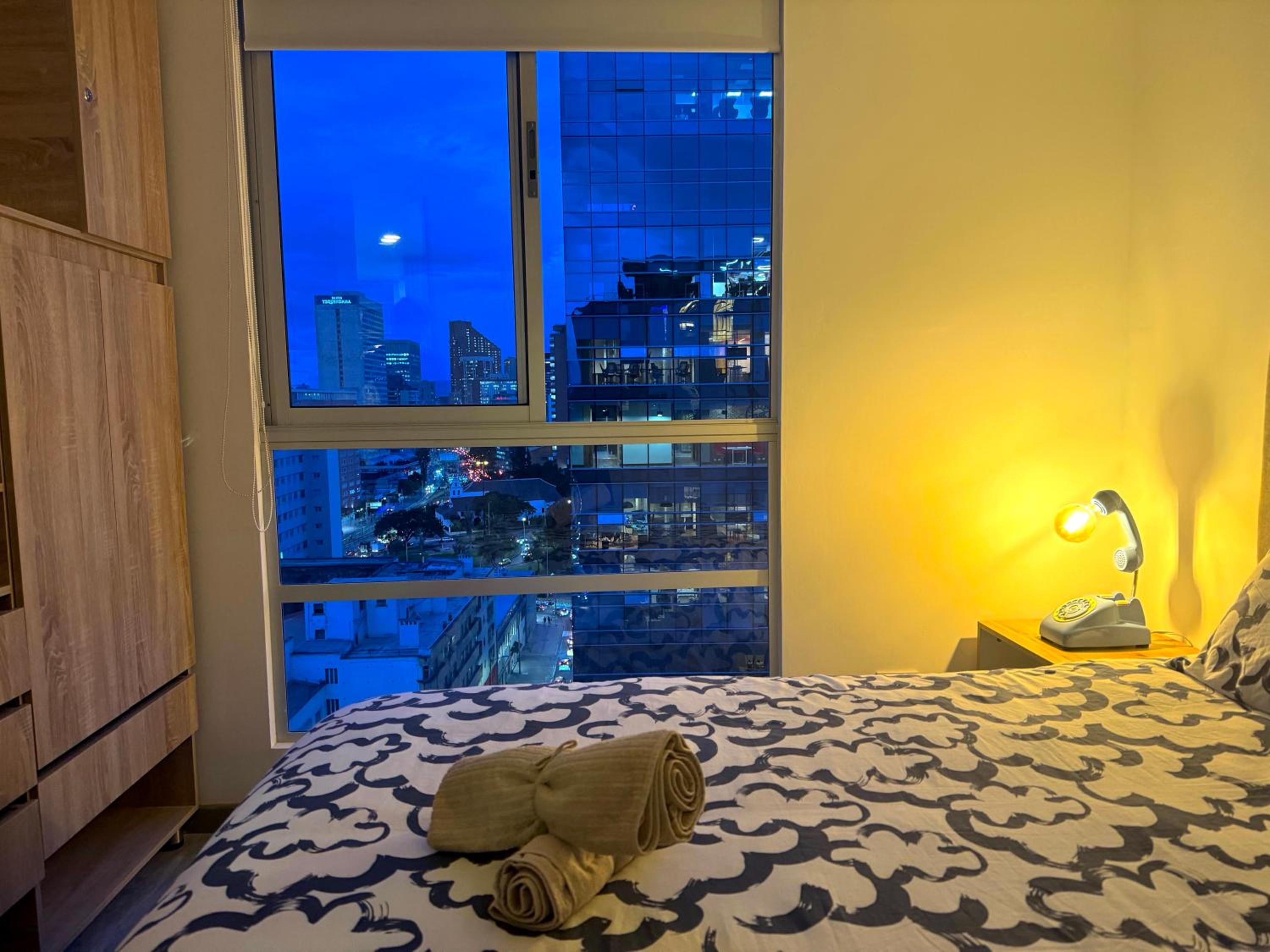 ApartaSuite con la mejor vista en Centro Internacional Bogotá
