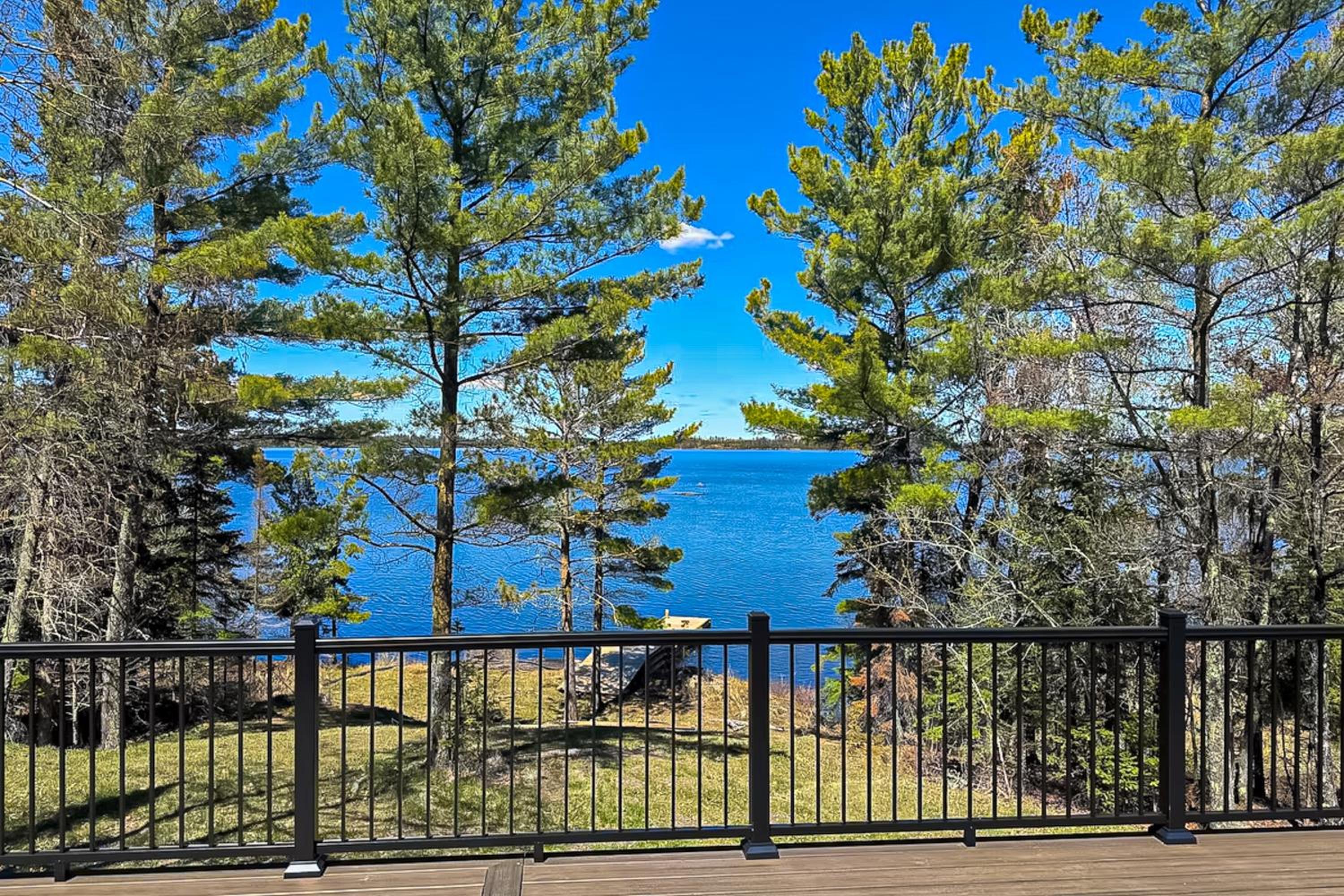 Private Dock! Family-Friendly Rainy Lake House