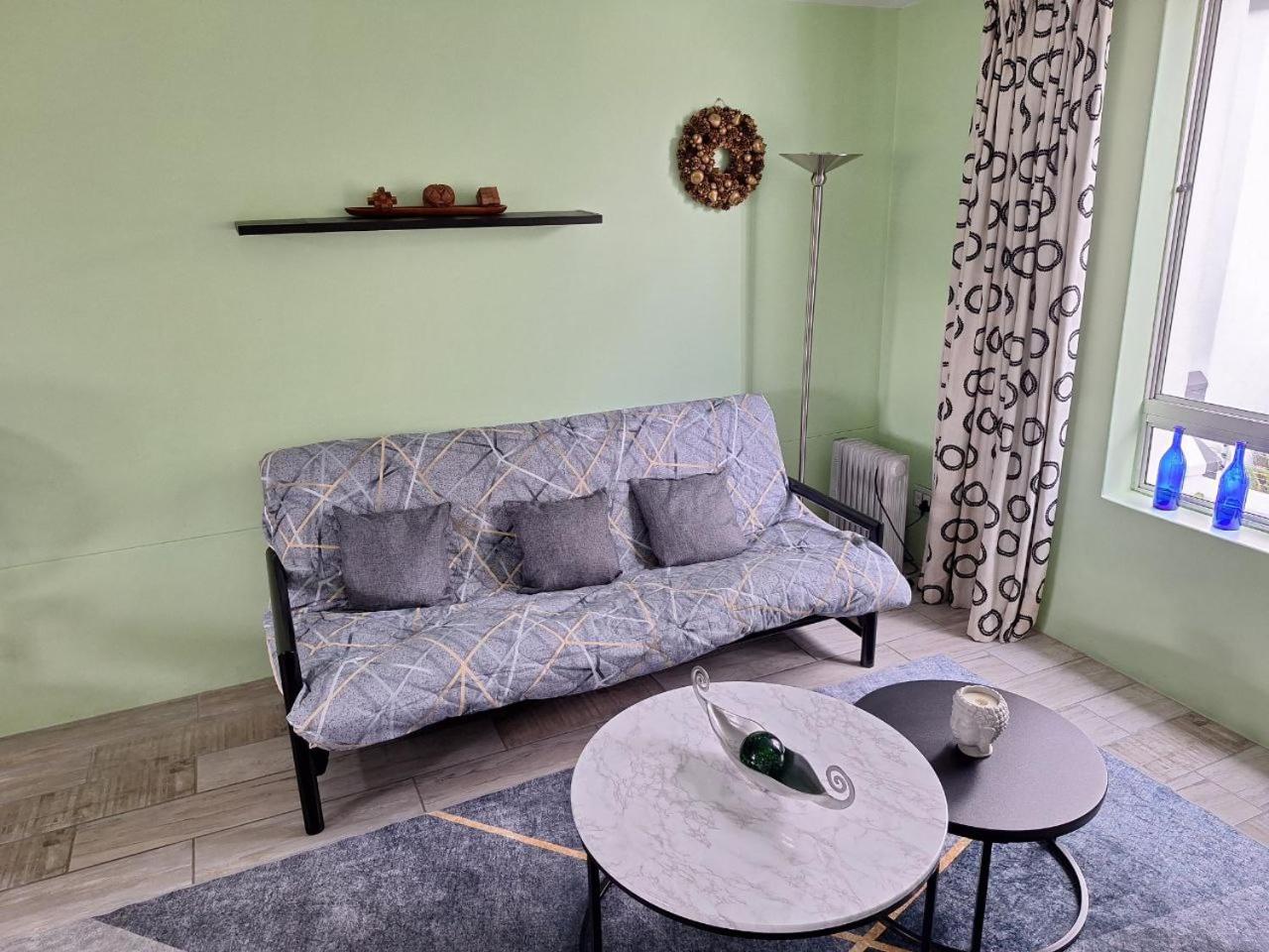 Amatoni green apartment view 5