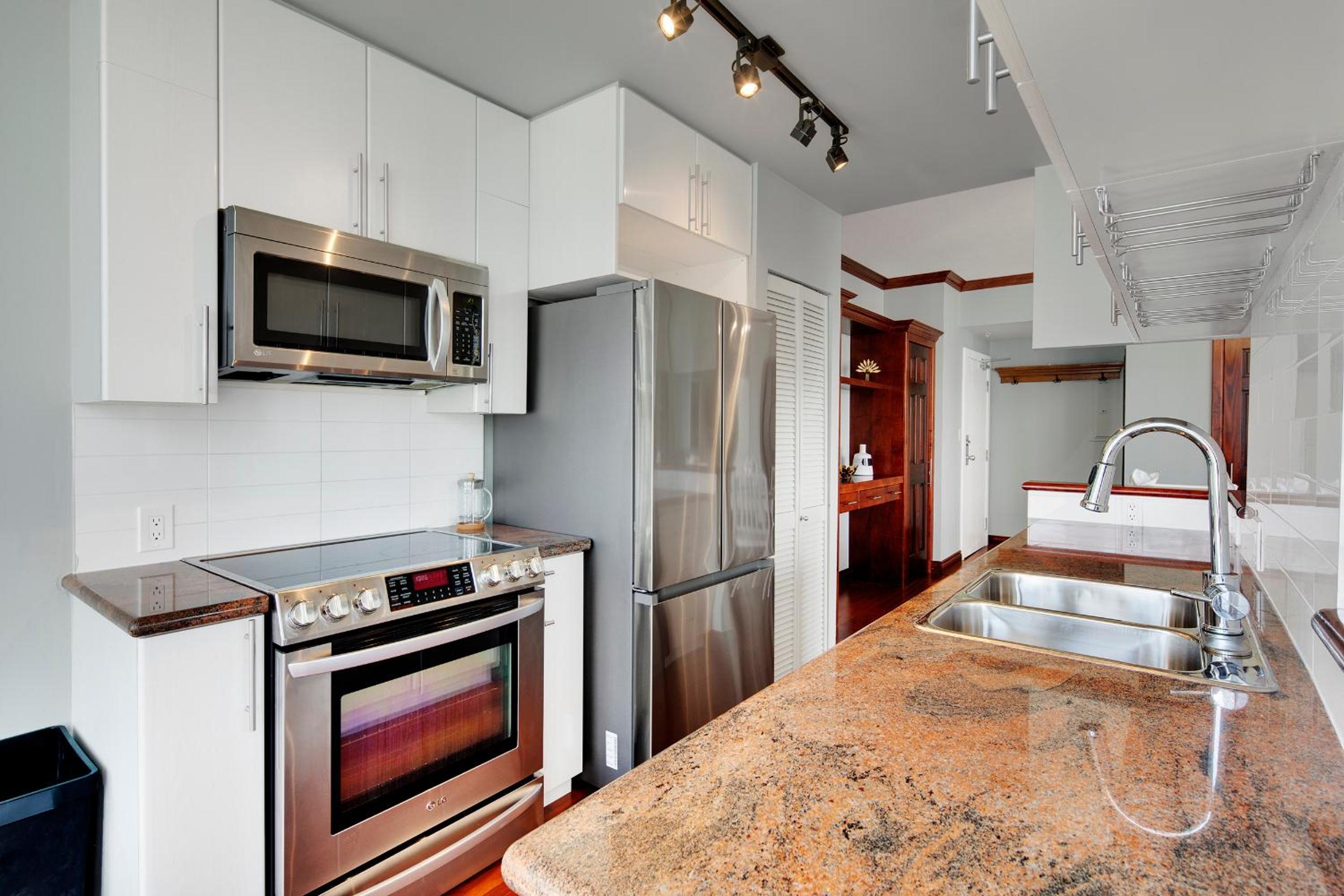 Spacious Sanctuary in the Sky - Central Location with Gorgeous Views!