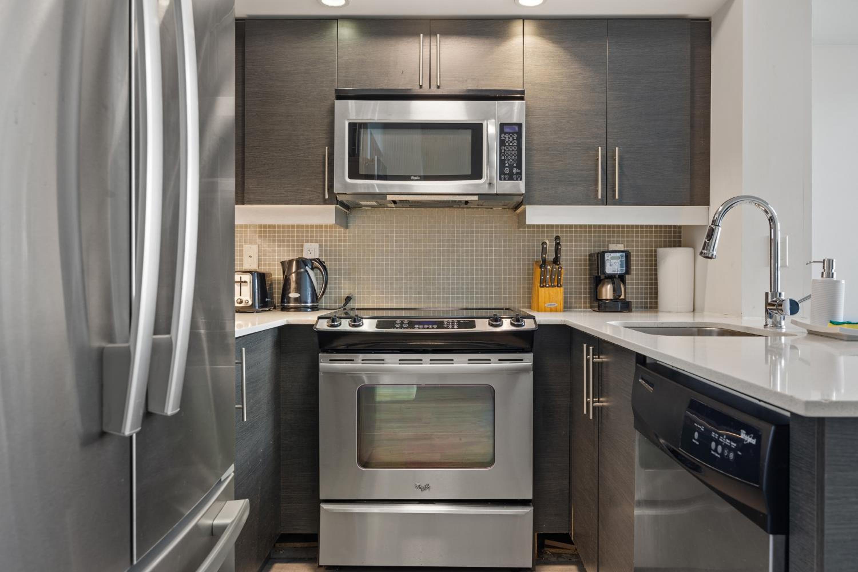 Comfy Downtown Toronto Suites