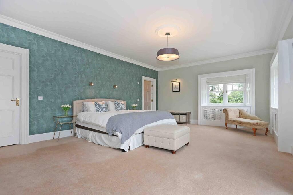 Sallymount House