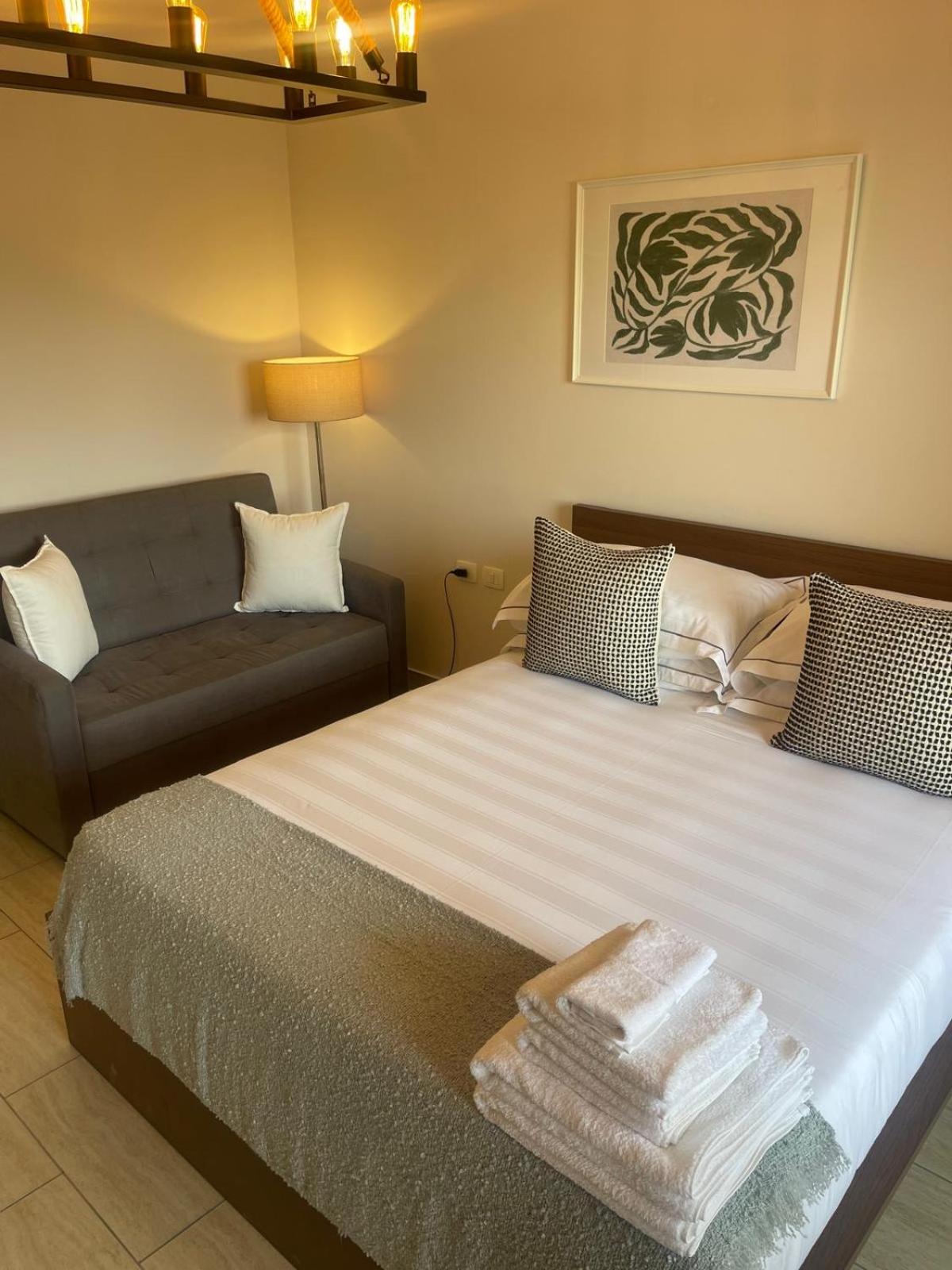 Romantic Apartments Couples Only