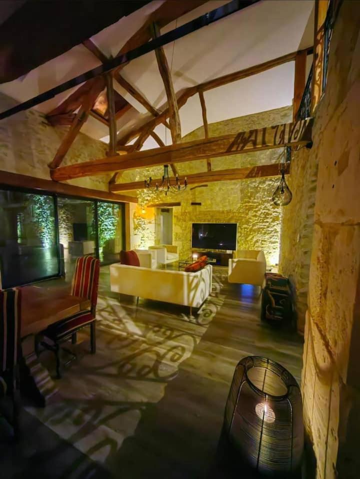 Domaine de Pourrouquet - Chambres d'hôtes de charme avec piscine et spa
