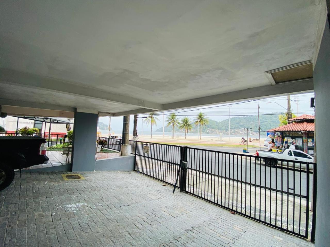 Apartamento em frente ao mar