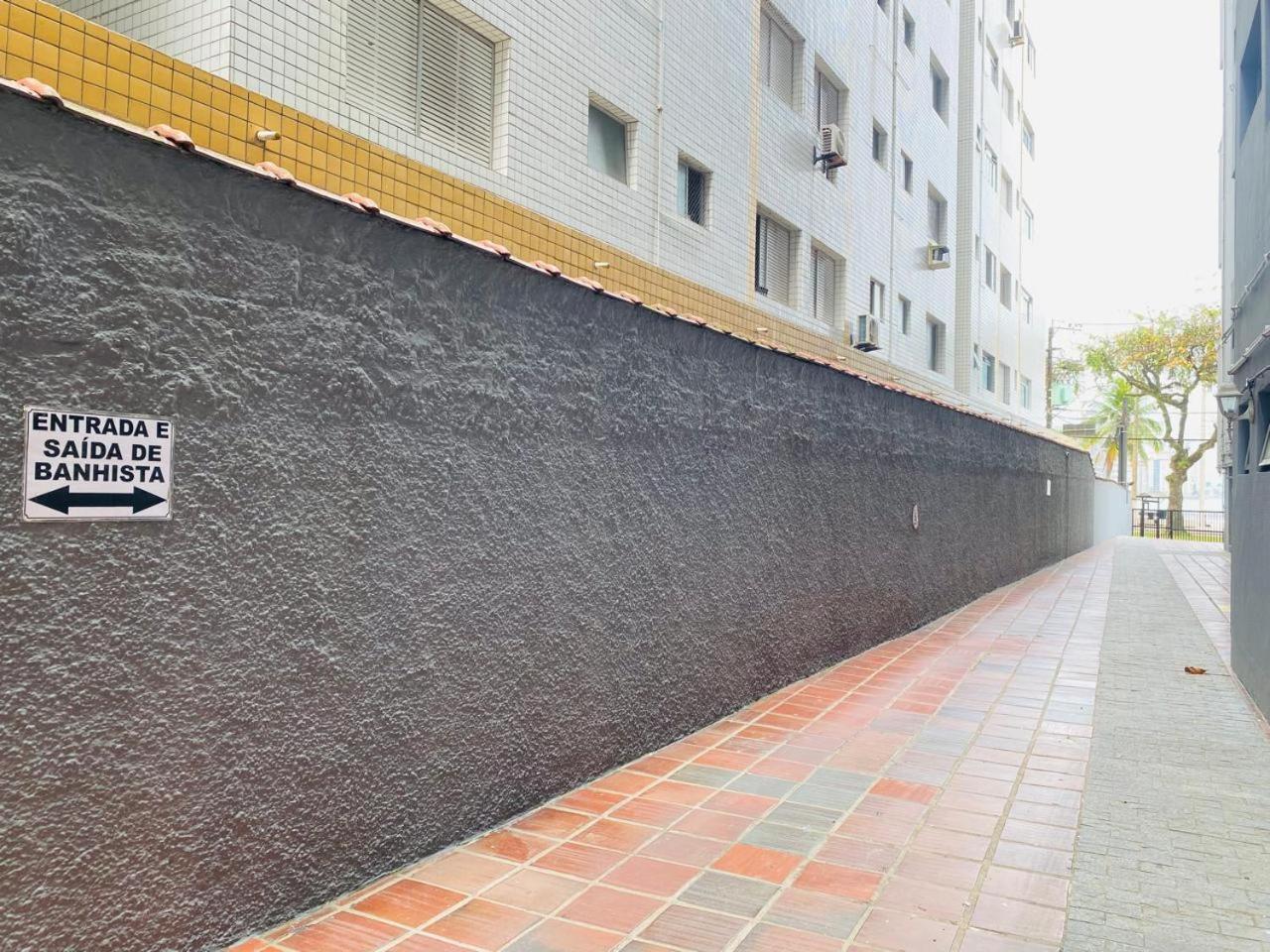 Apartamento em frente ao mar