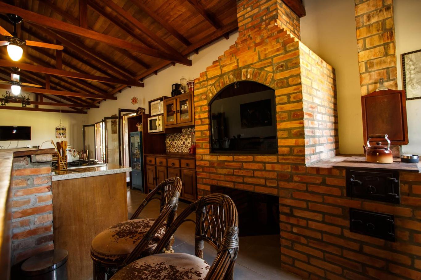 Incrivel casa de campo com WiFi em Palmeira PR