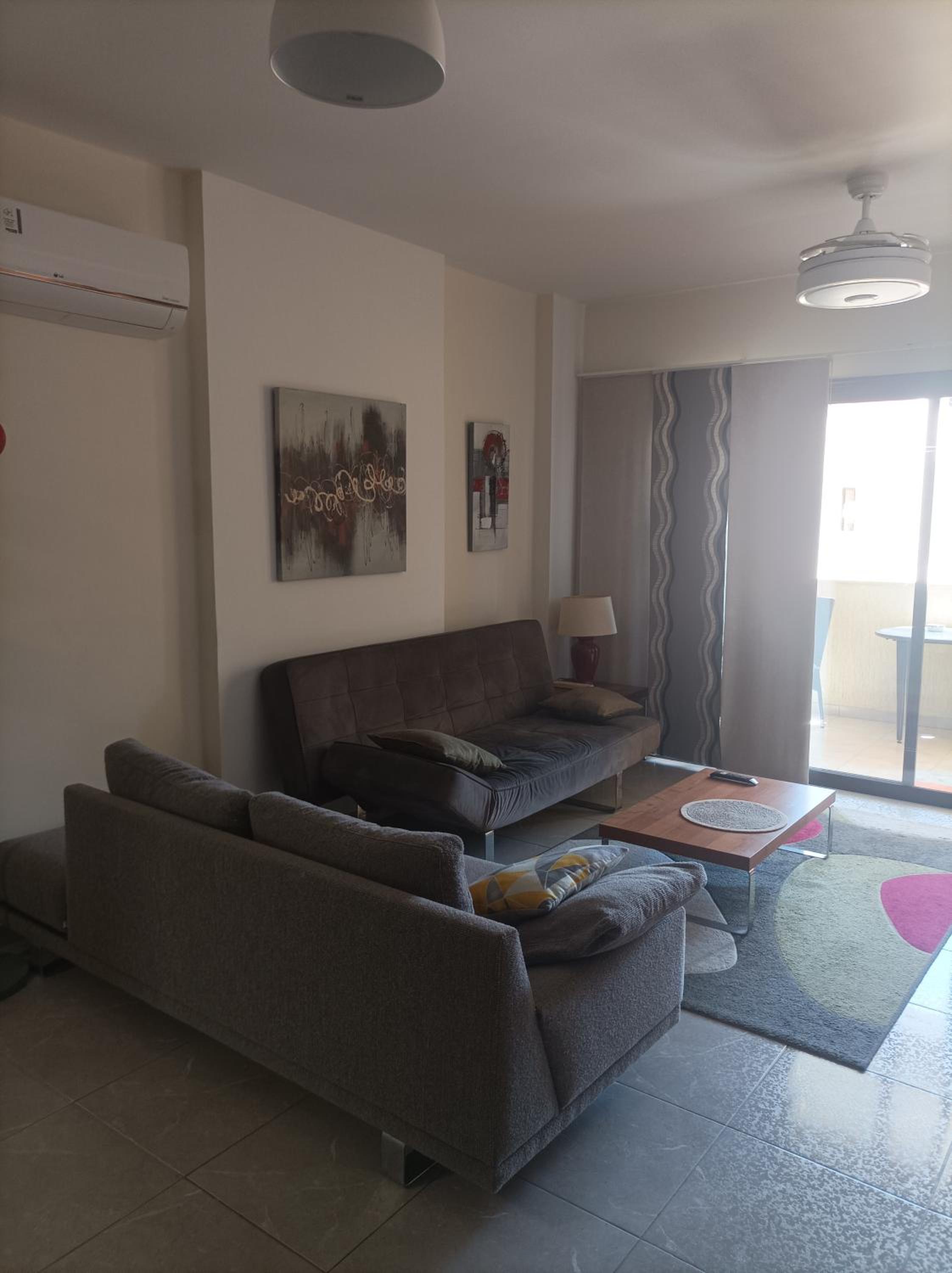 Queens Garden Apt by Kings Mall