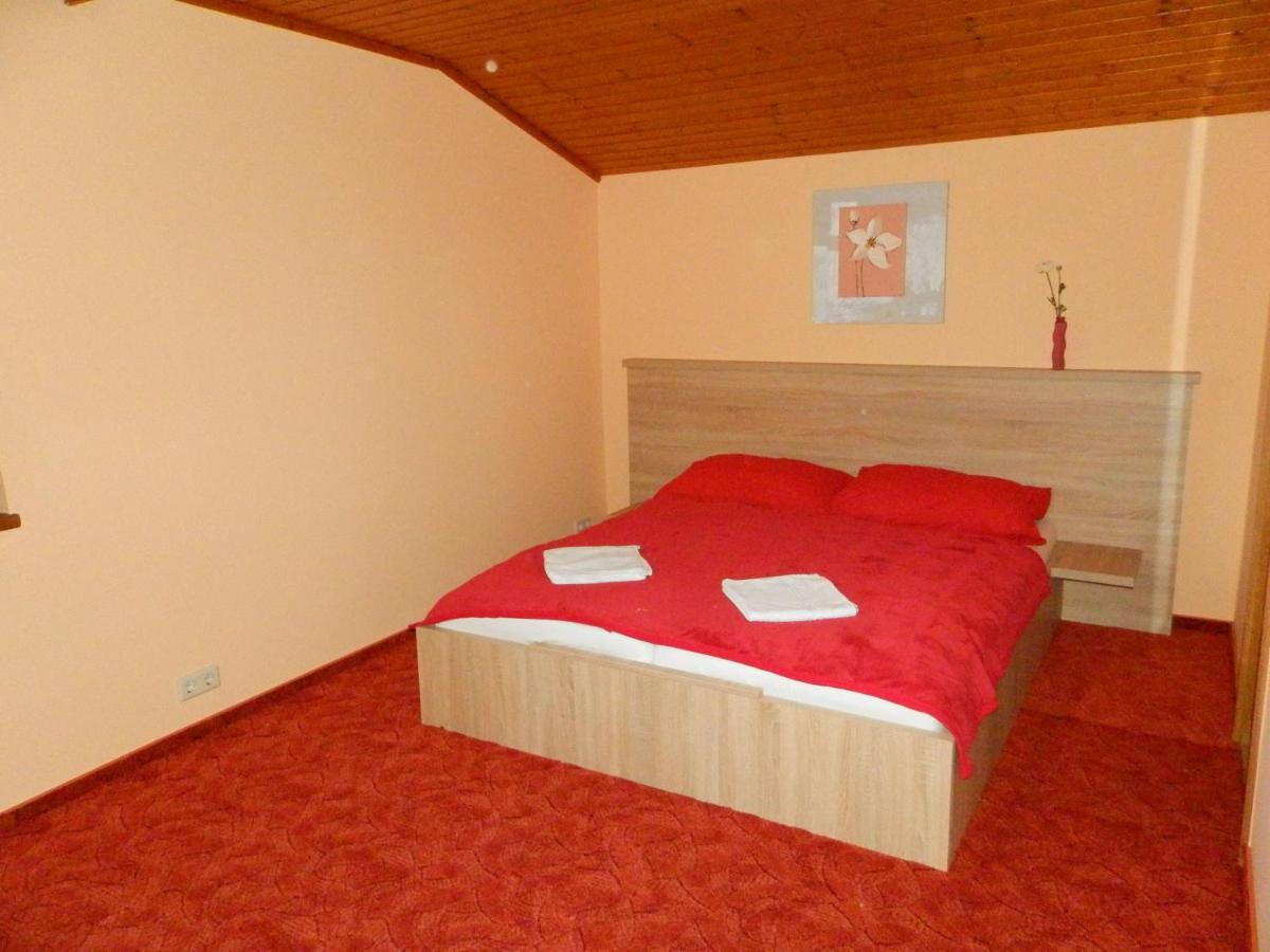 Angela Apartment