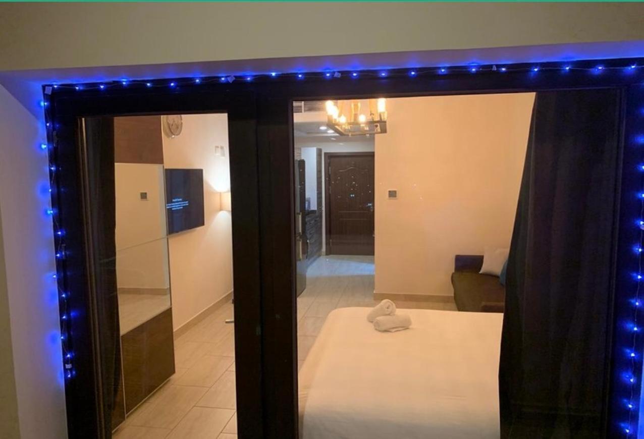 Romantic Apartments Couples Only