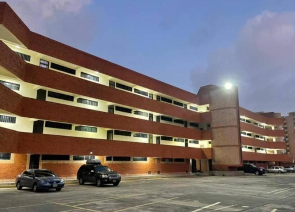 Apartamento en Tucacas con Vista al Mar