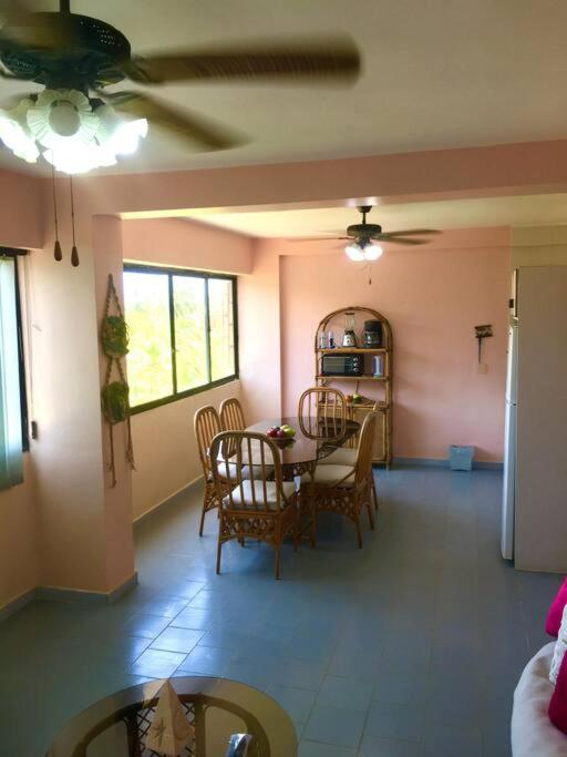 Apartamento en Tucacas con Vista al Mar