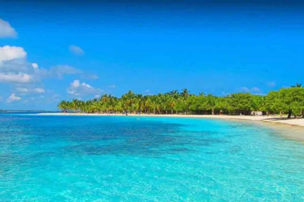 Apartamento en Tucacas con Vista al Mar