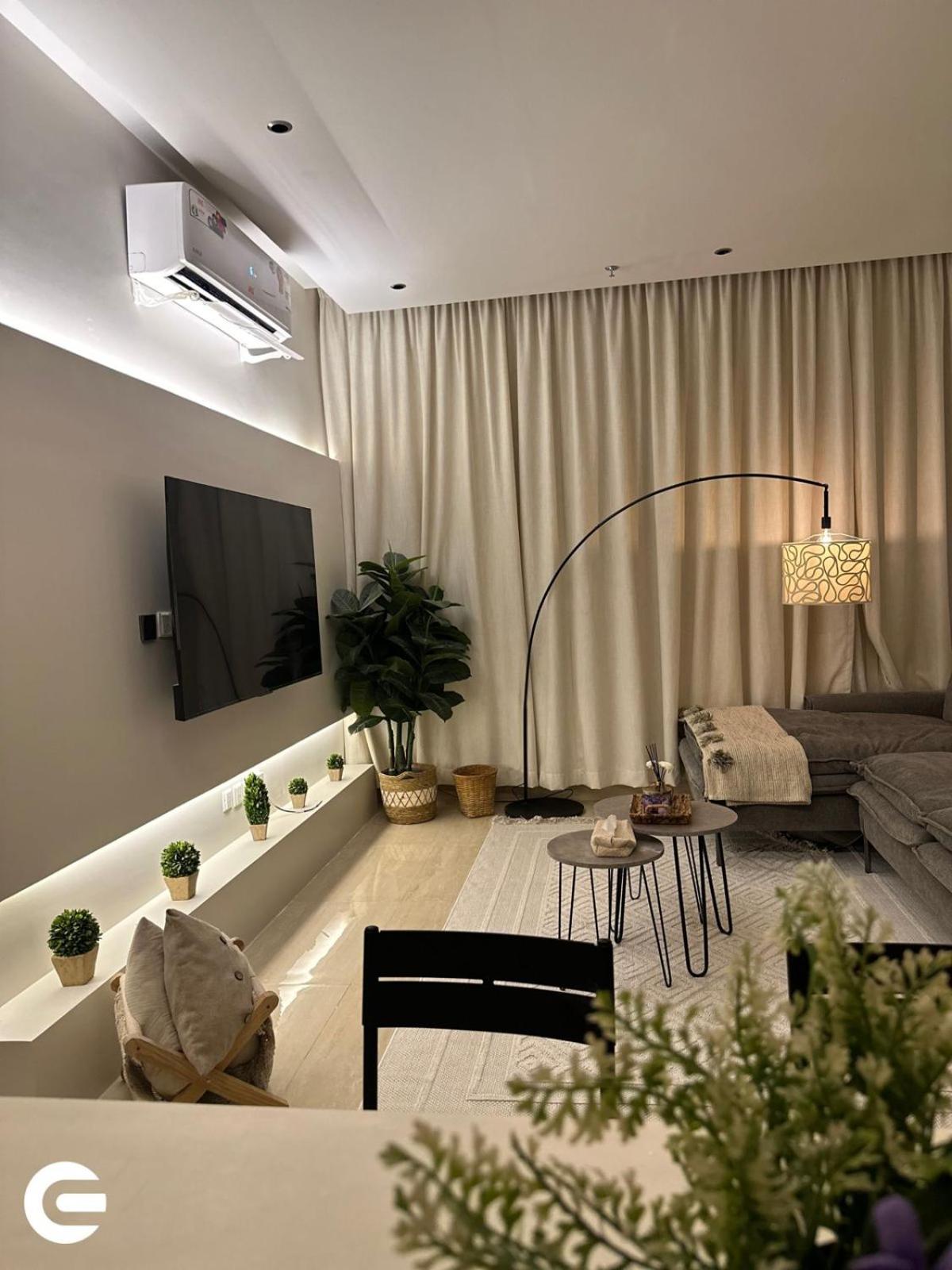 Condo in AlMalqa - Self check in