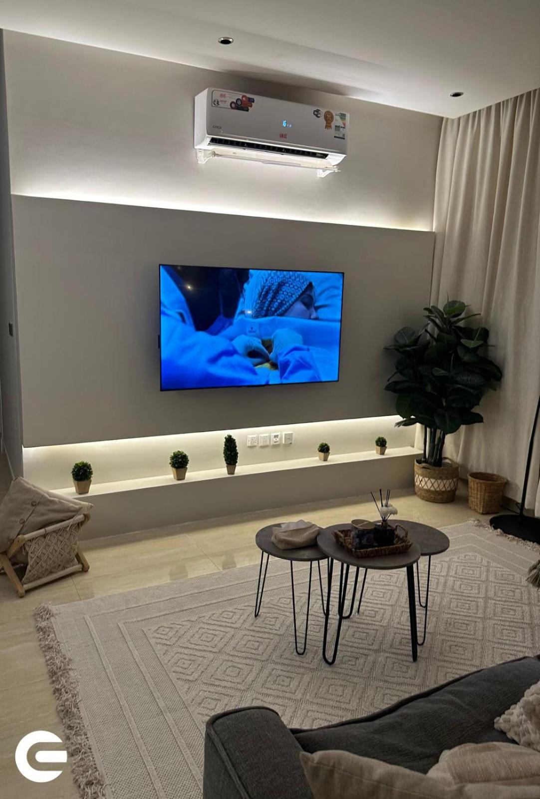 Condo in AlMalqa - Self check in