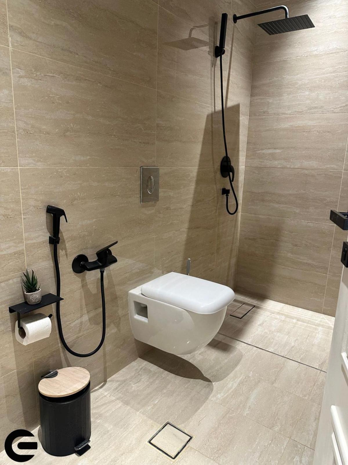 Condo in AlMalqa - Self check in