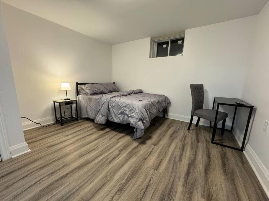 Spacious 2 Bedroom, 2 Bath Suite