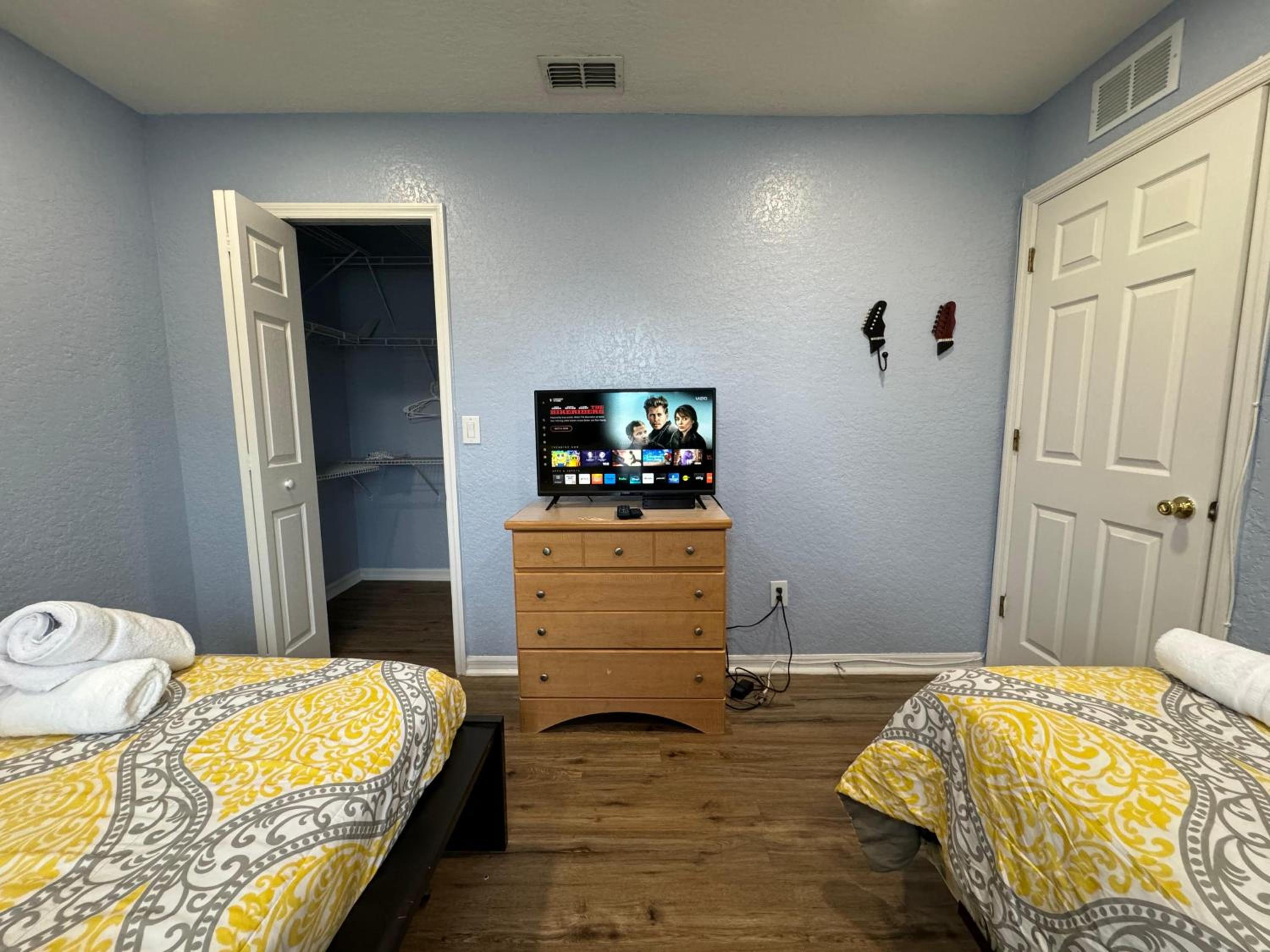 25% Off 3BR Disney Area Villa view 5