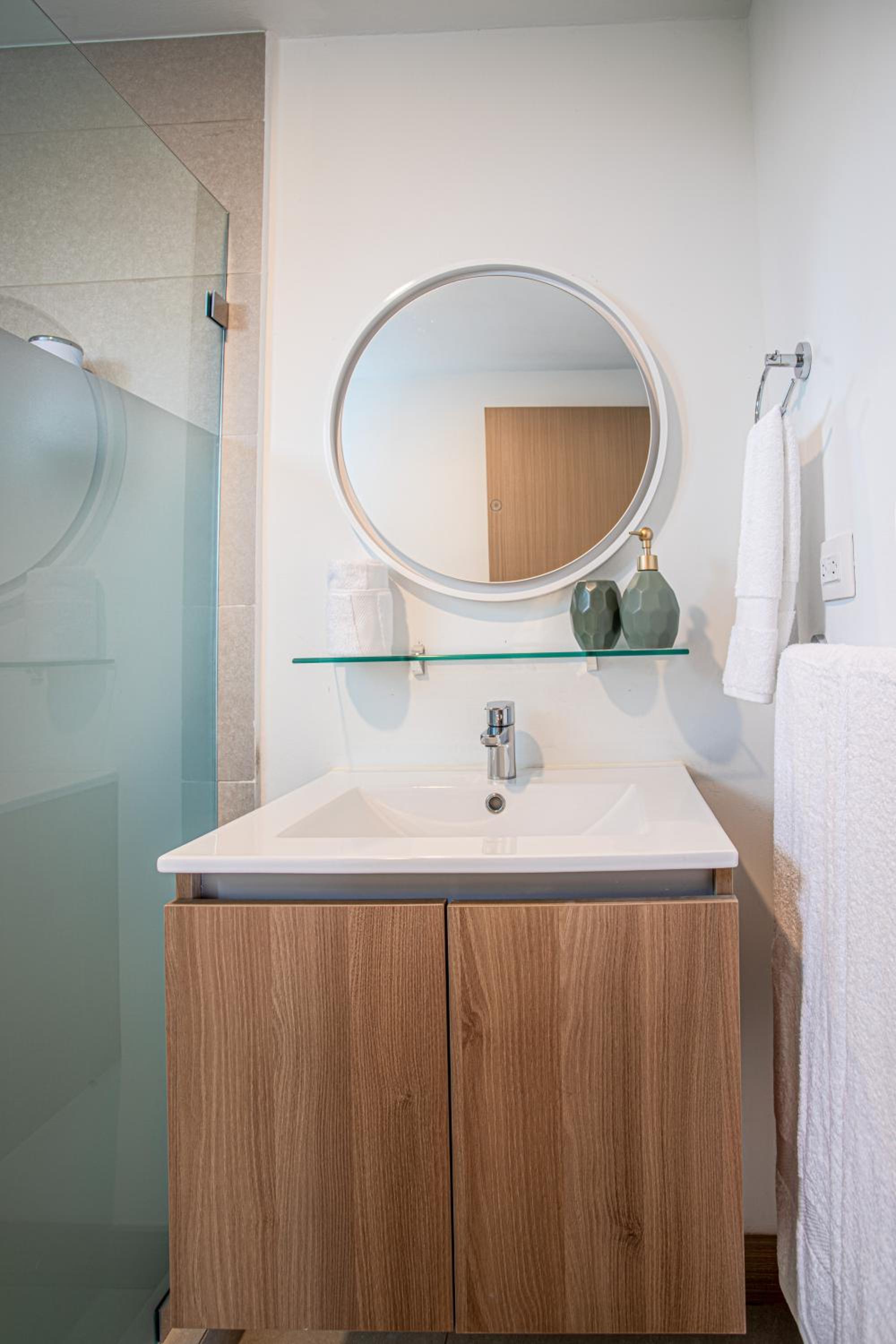 Casago 1101A, BRAND NEW RENTAL Seaside Serenity! Stunning Condo with Coastal Vibes