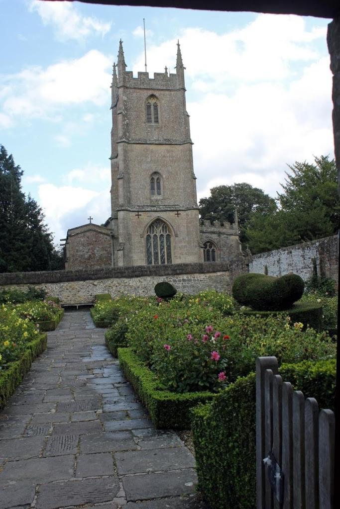Photo 32