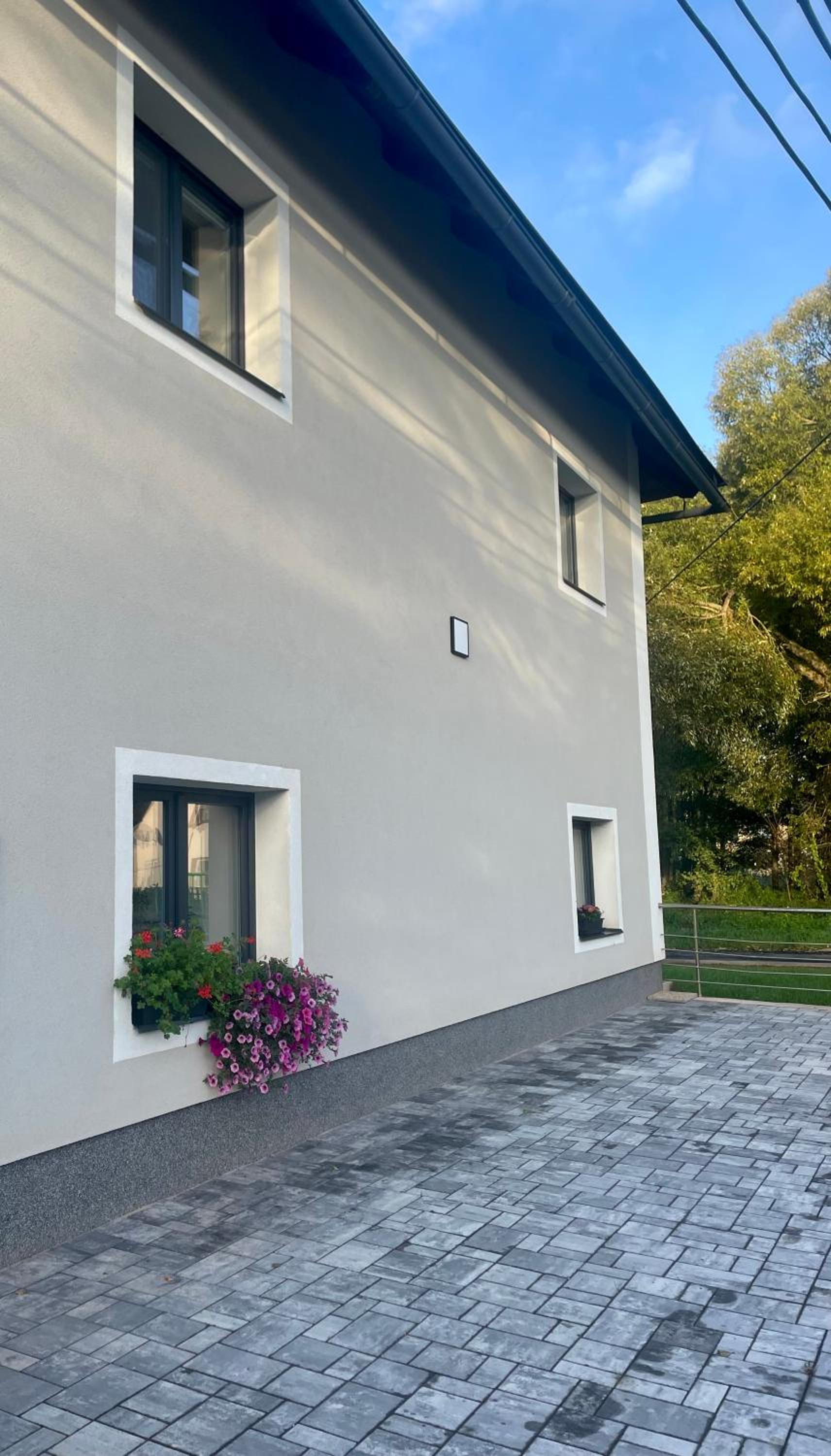 Apartment NAVI- Modern studio in Krkonoše foothills