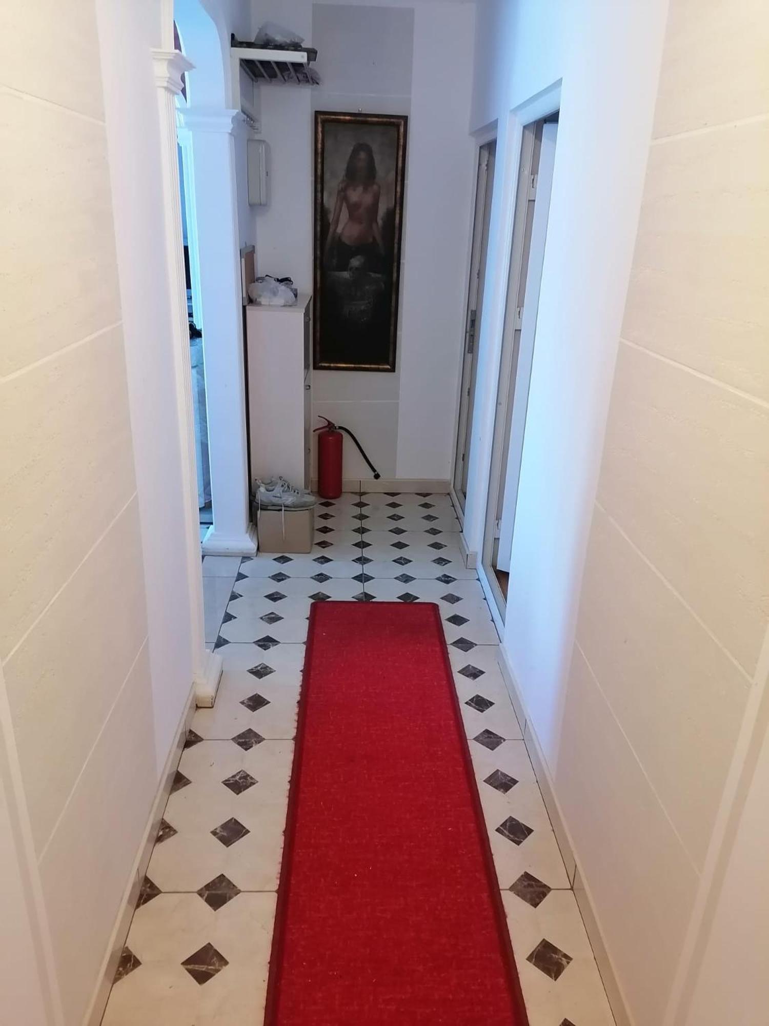 Lana Rooms