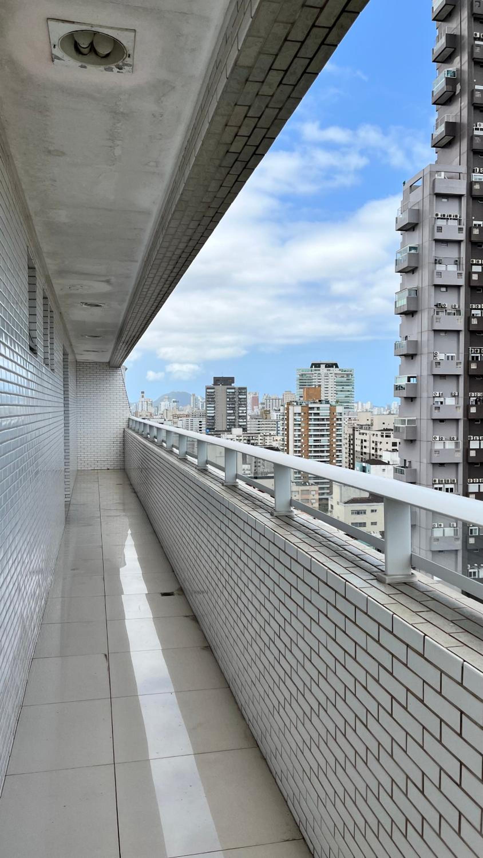 Cobertura com piscina, vista 360
