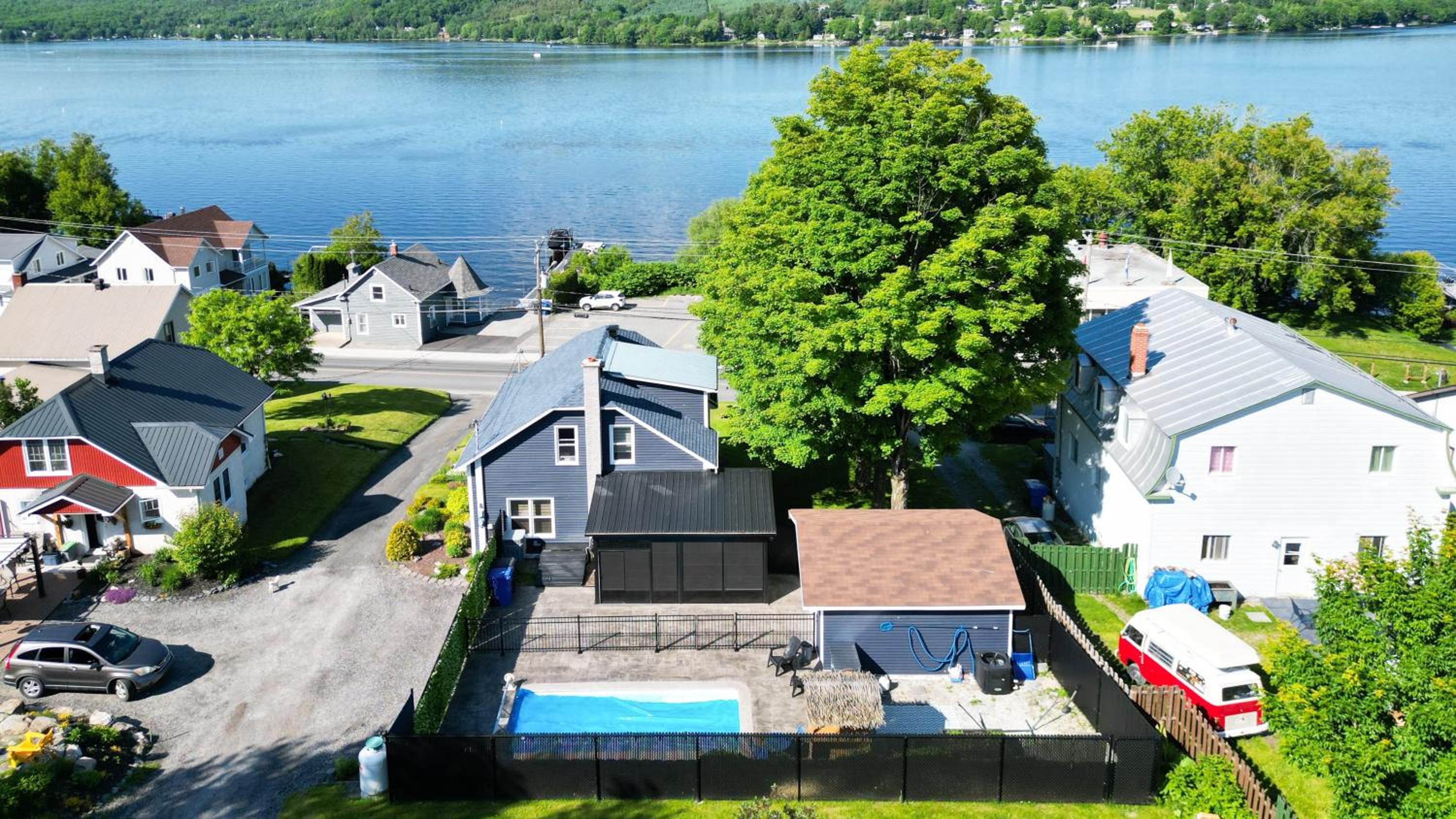 Le chalet bleu