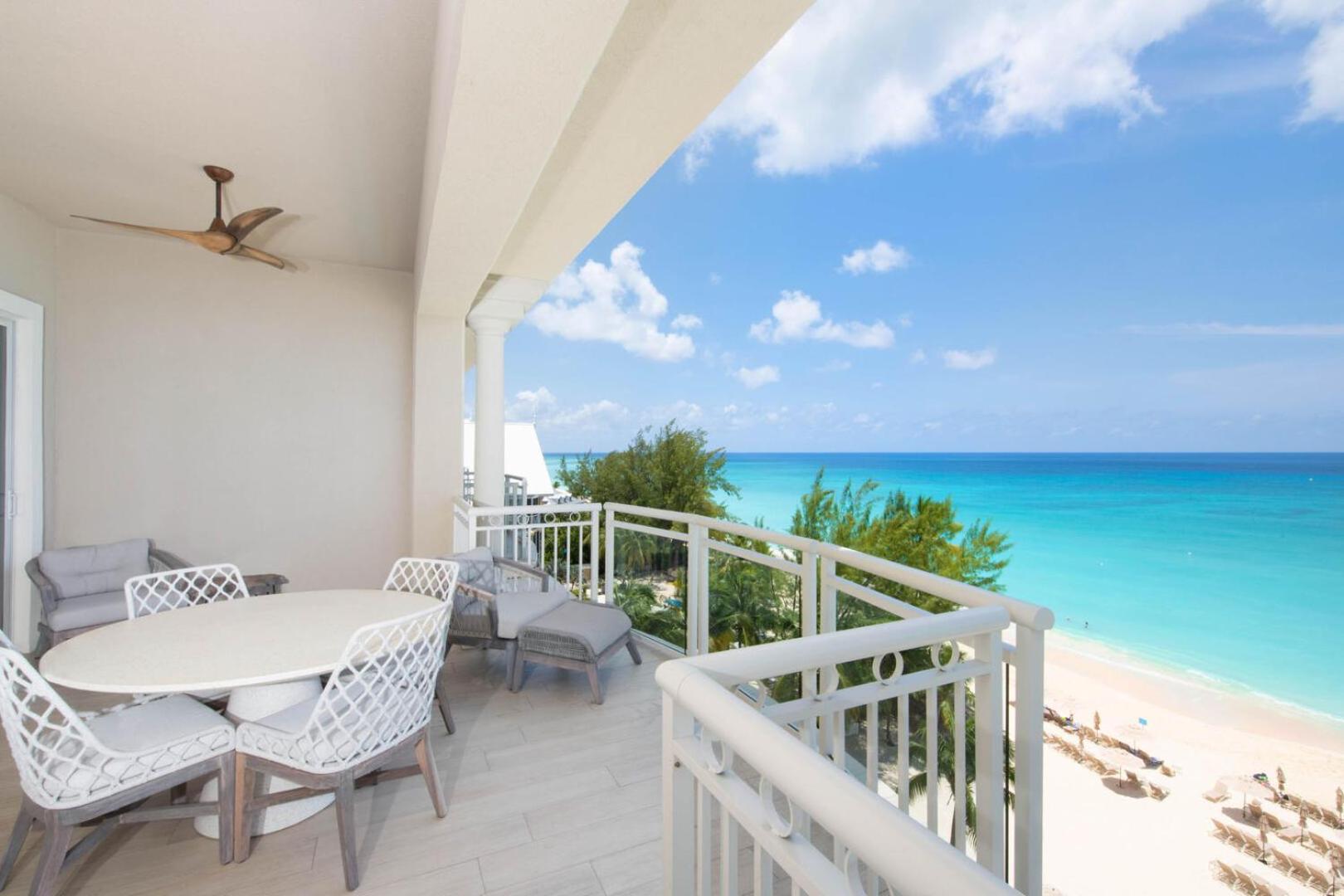 Beachcomber 39 view 3