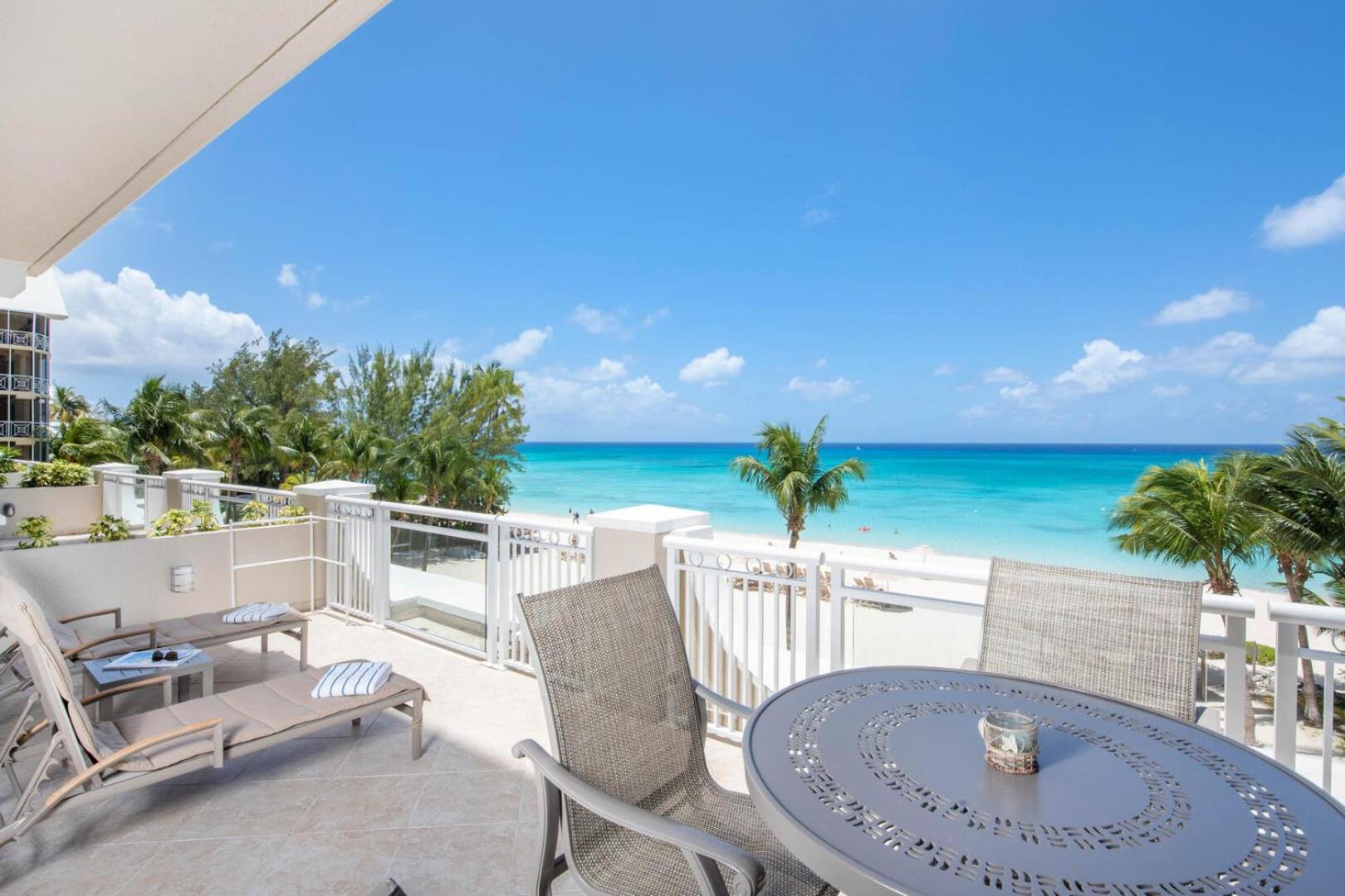 Beachcomber 17 view 2