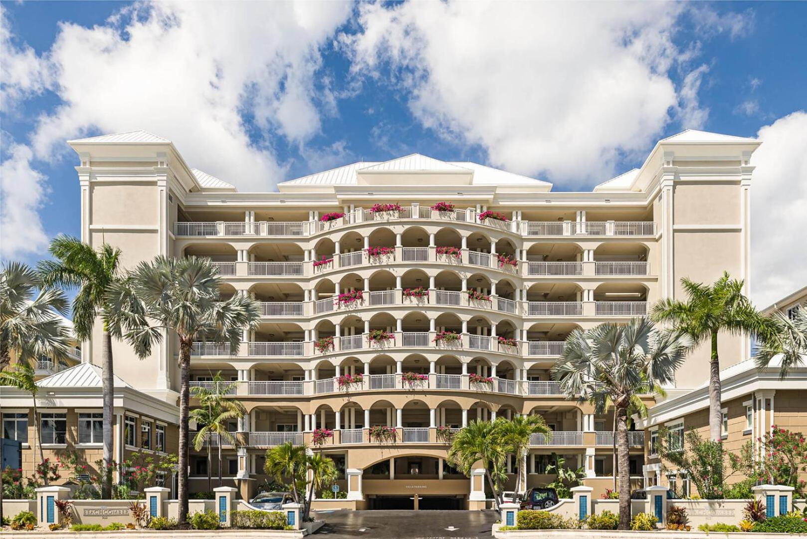 Beachcomber 05 view 2
