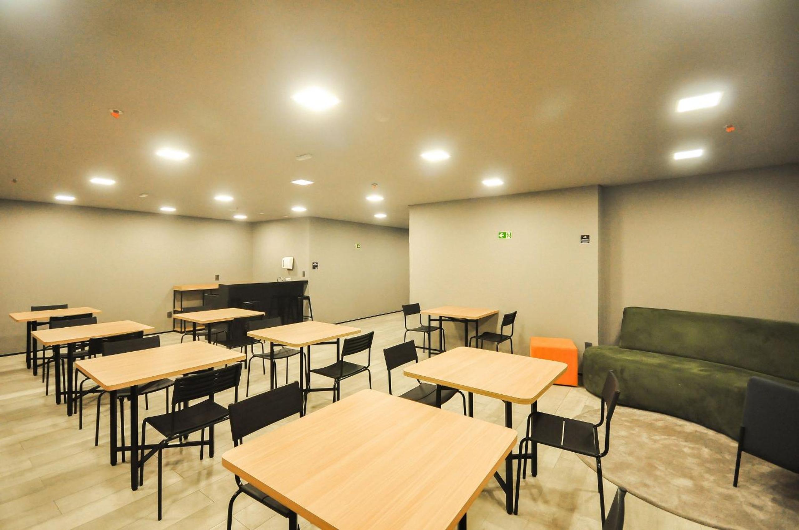 meeting & event spaces