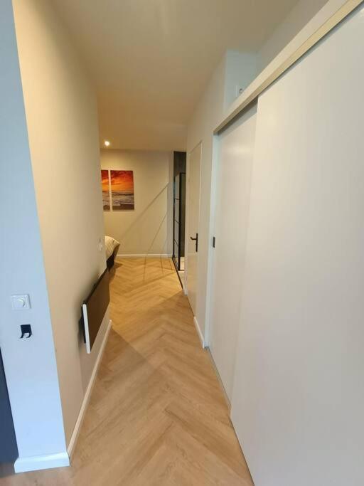 Modern appartement vlak bij strand view 2