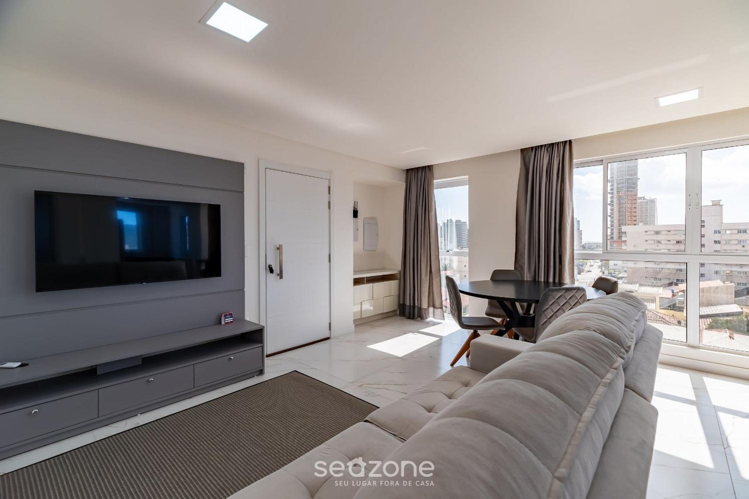 CII - Apartments 900m from the Beach in Porto Belo