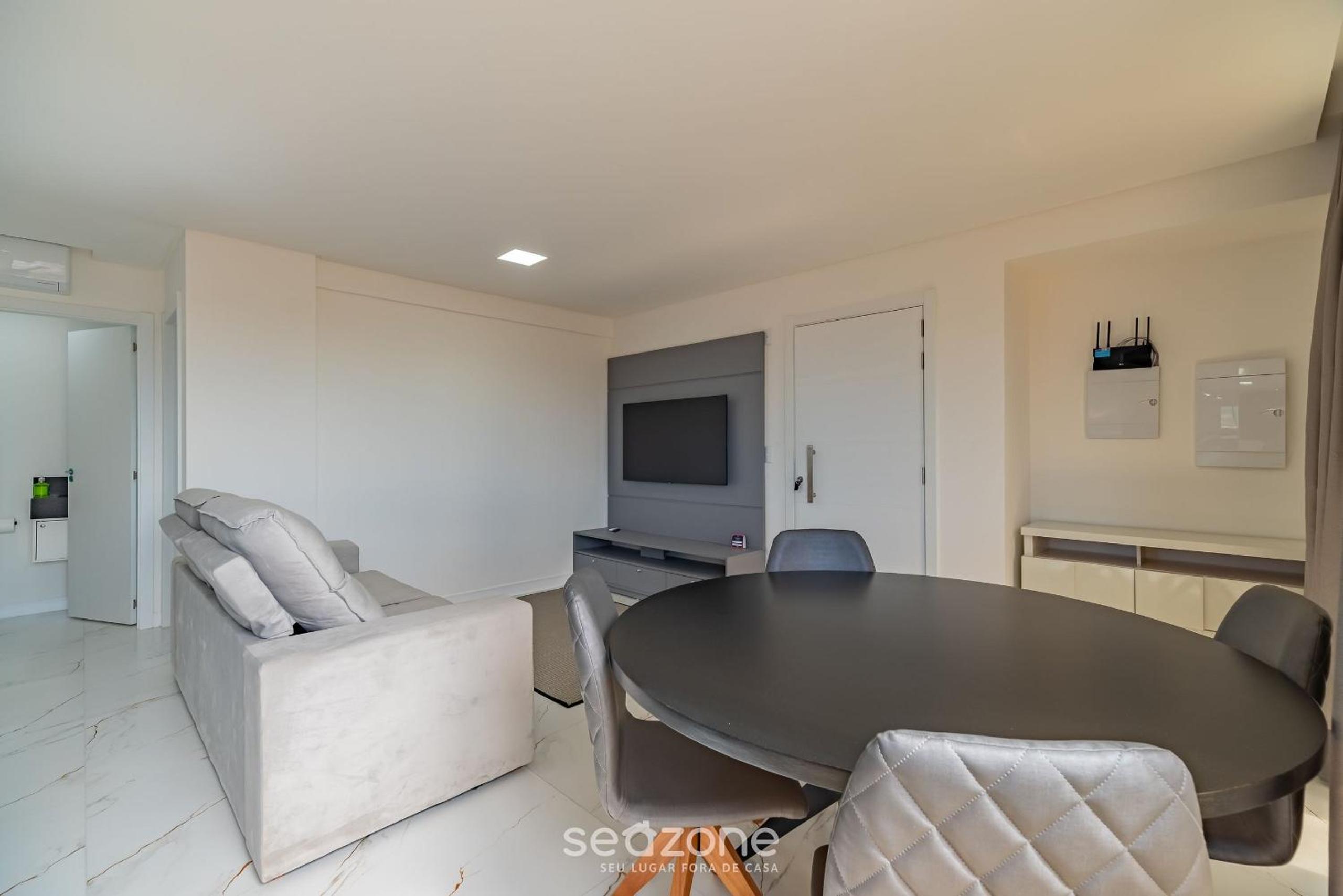 CII - Apartments 900m from the Beach in Porto Belo