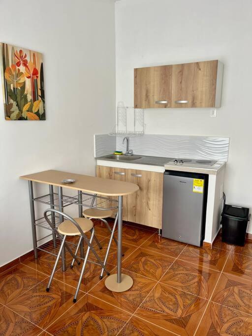 Comodo aparta-estudio