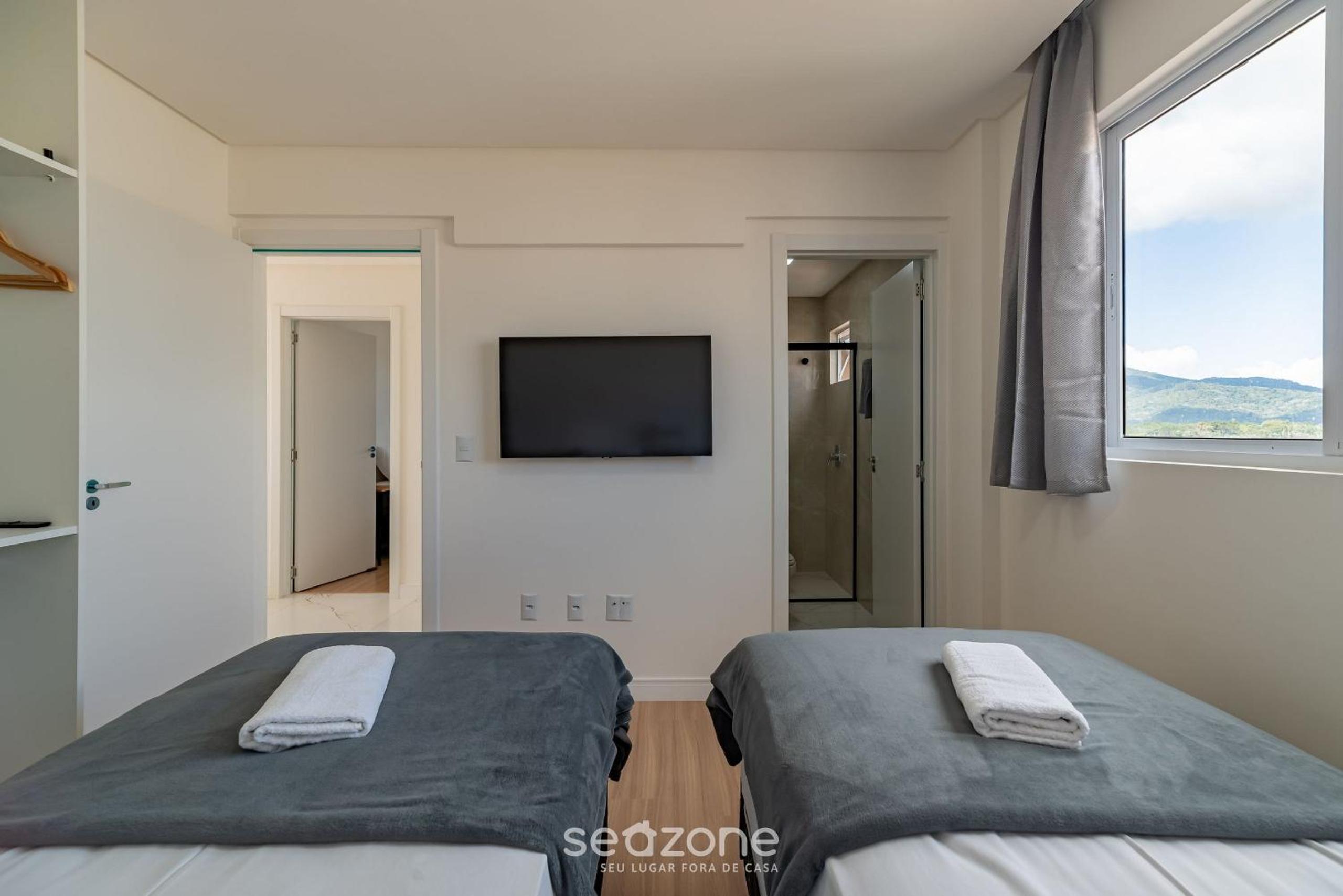CII - Apartments 900m from the Beach in Porto Belo