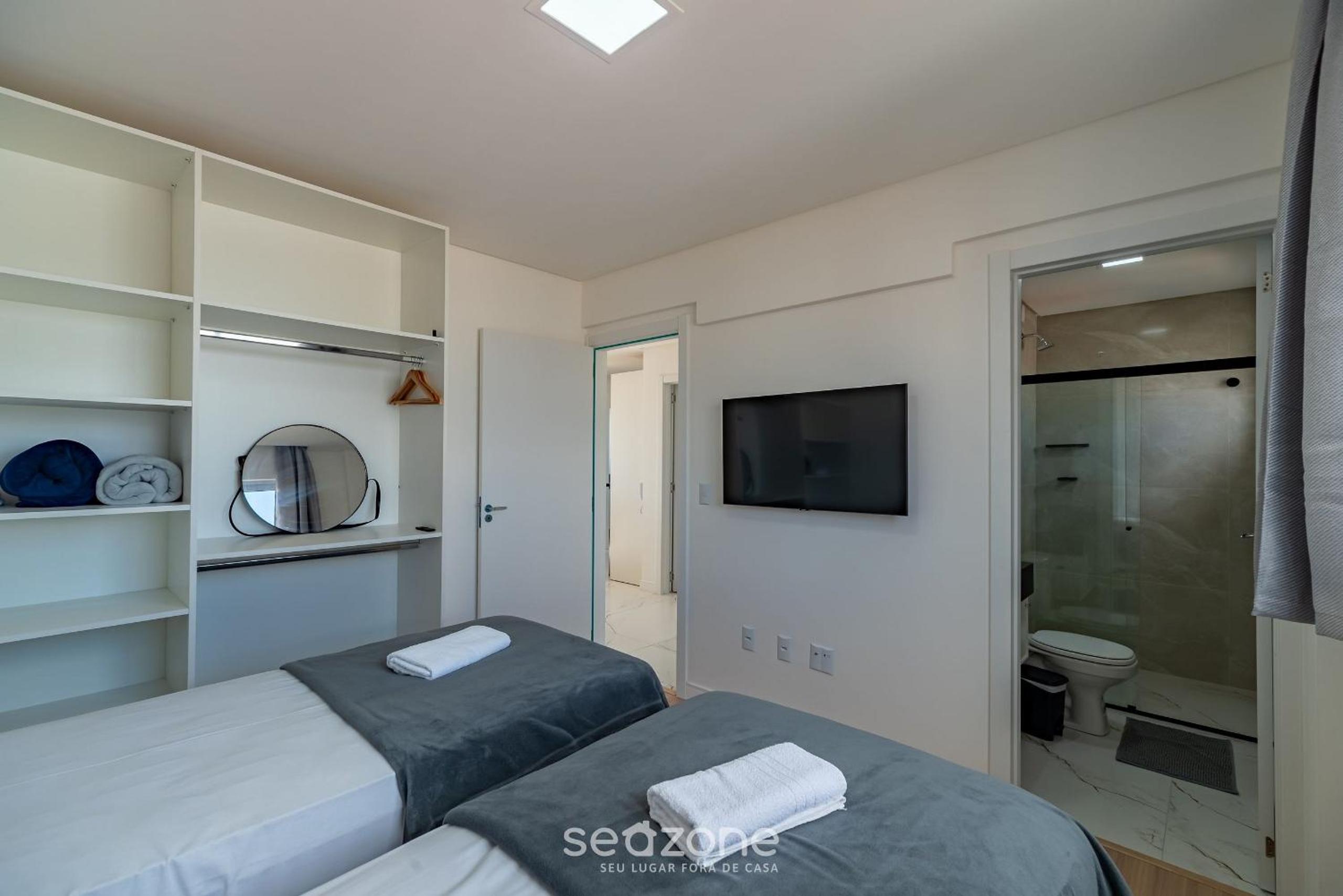 CII - Apartments 900m from the Beach in Porto Belo