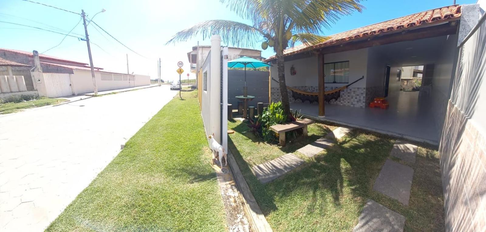Casa de praia toda mobiliada na primeira quadra da ilha de Guriri São Mateus ES