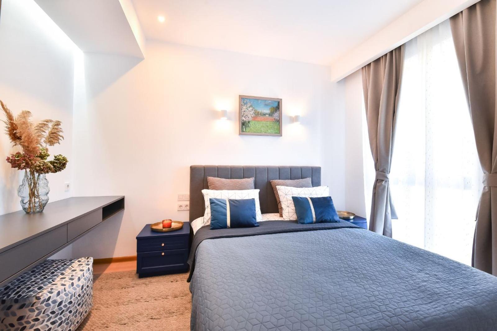 Lyana's One Bedroom apartment