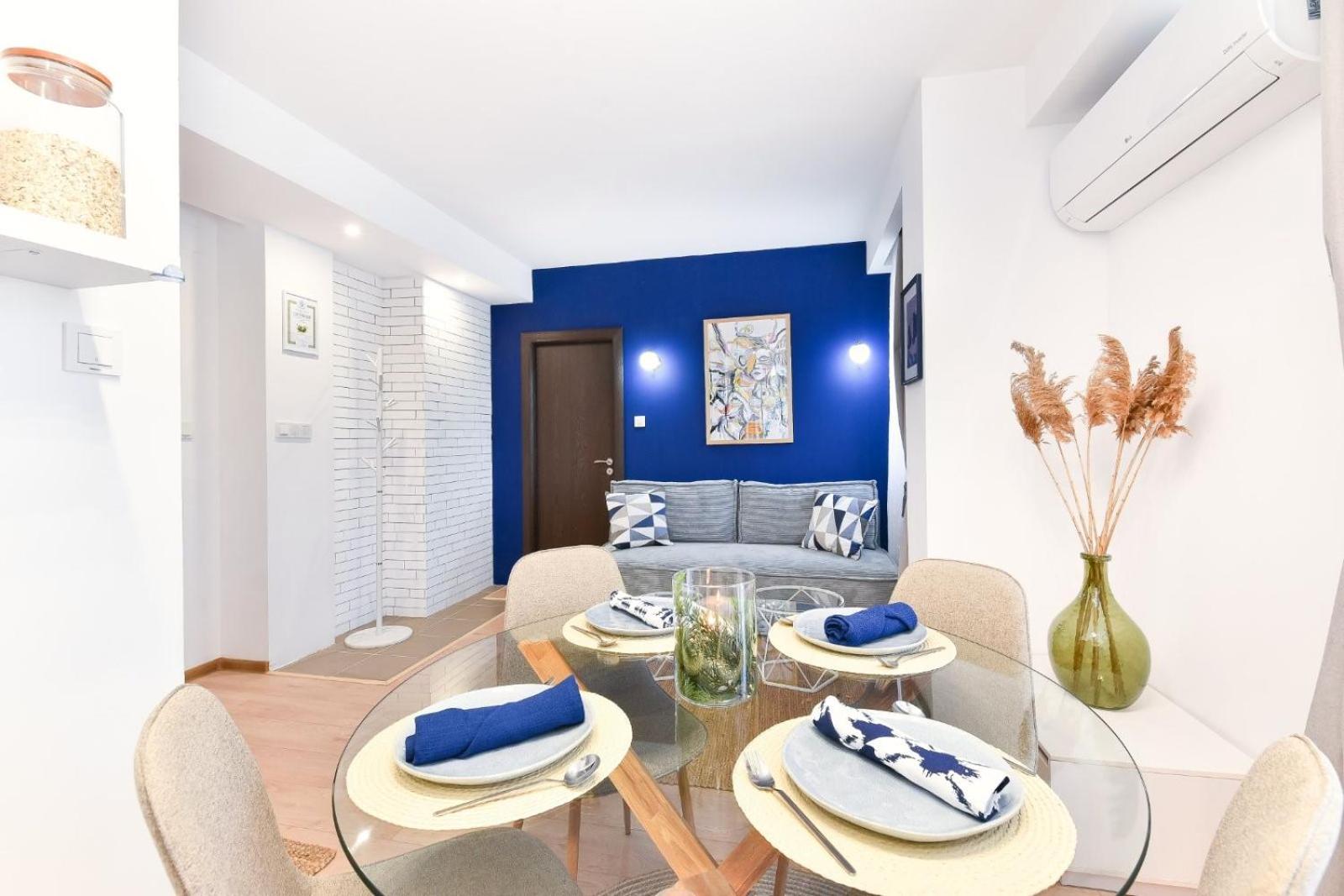 Lyana's One Bedroom apartment