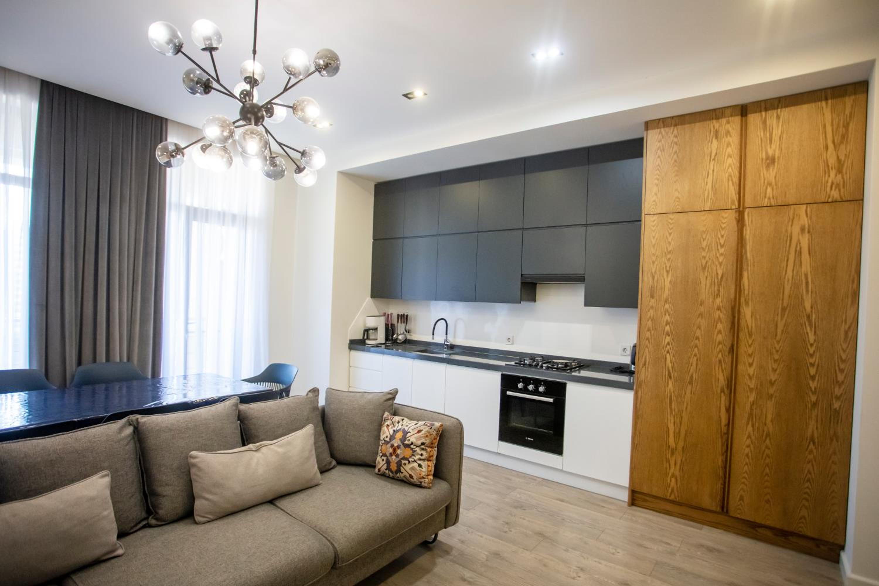 Luxurious 2-Bedroom Condo in Downtown Baku