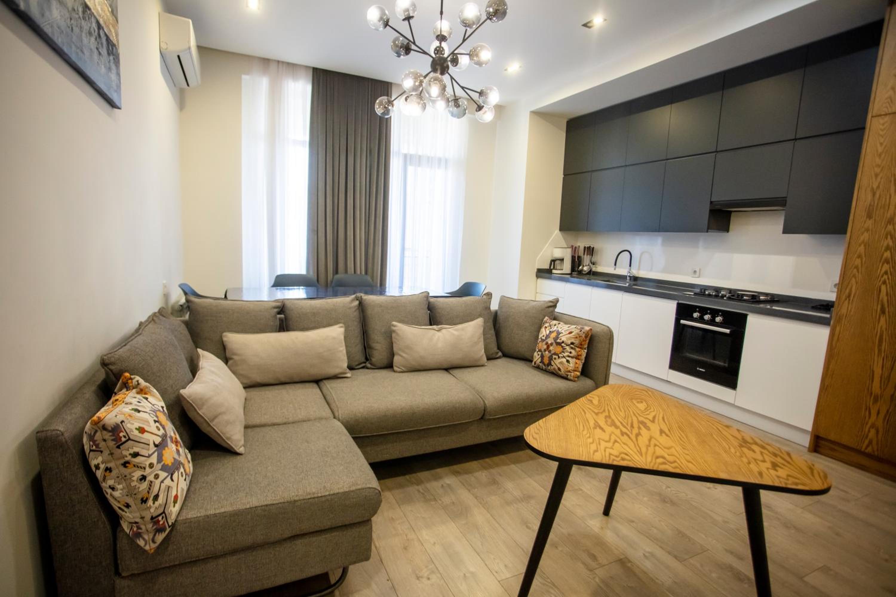 Luxurious 2-Bedroom Condo in Downtown Baku
