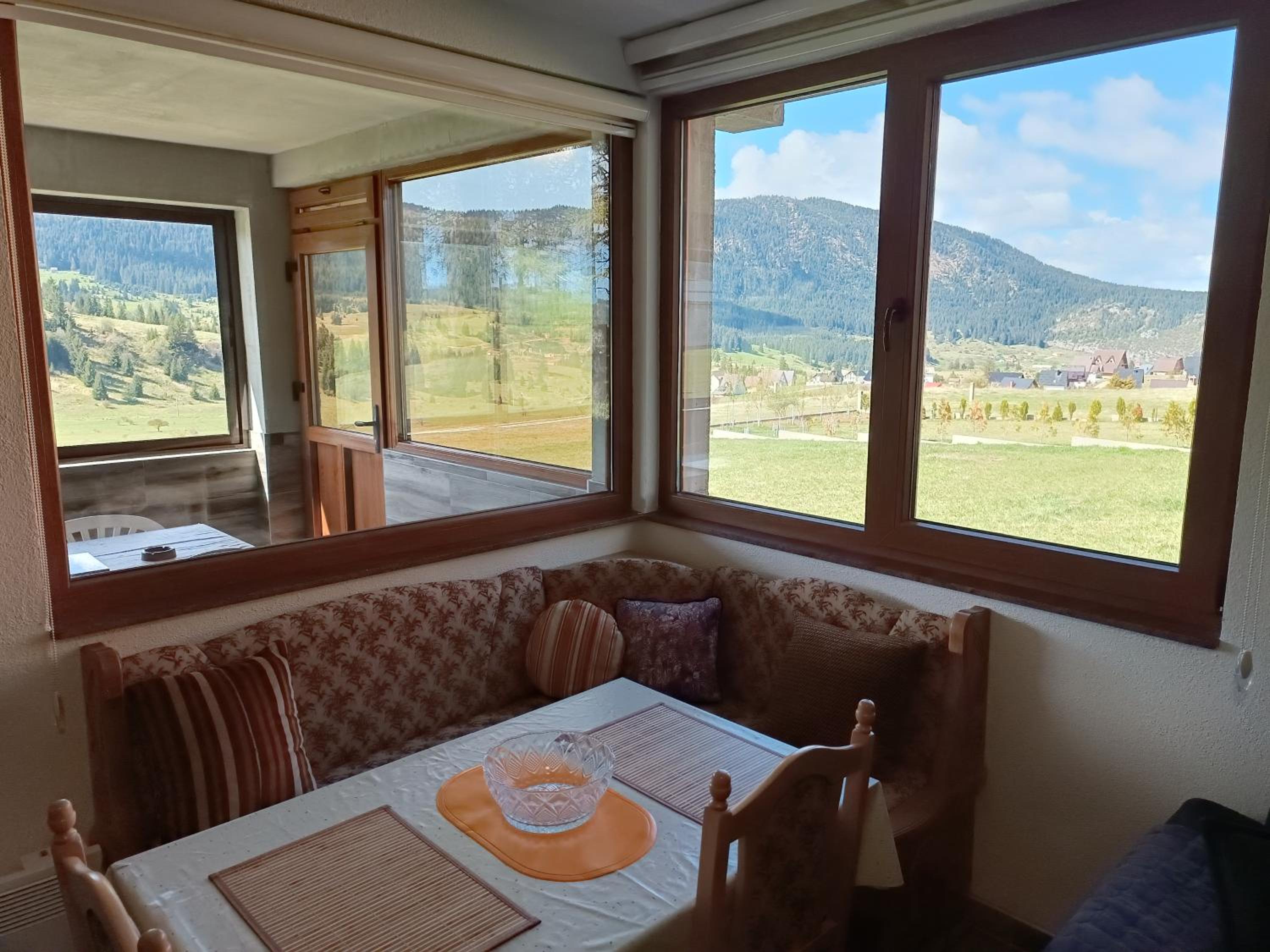 Apartmani Vila Alpe