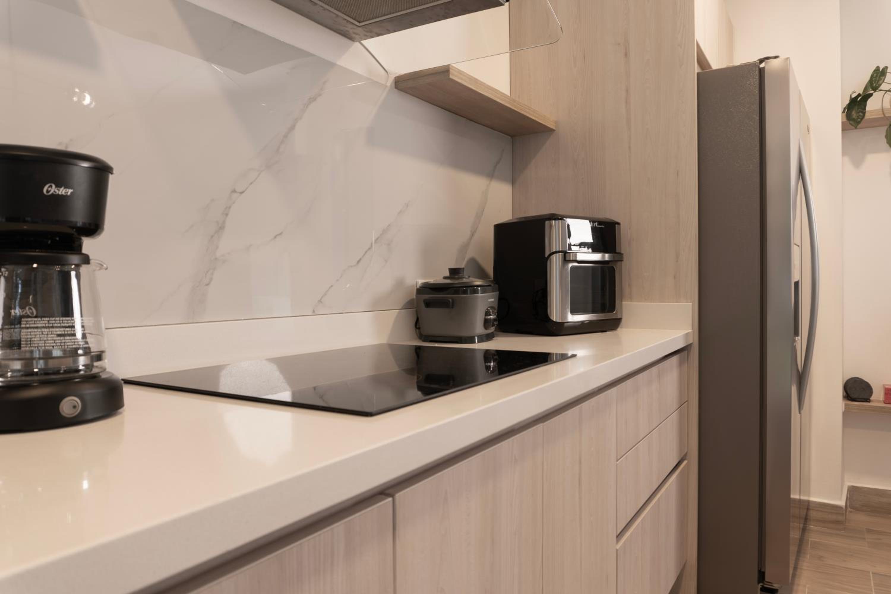 Apto Cristal Nivel #1, Modern Monteverde home in harmony with nature!
