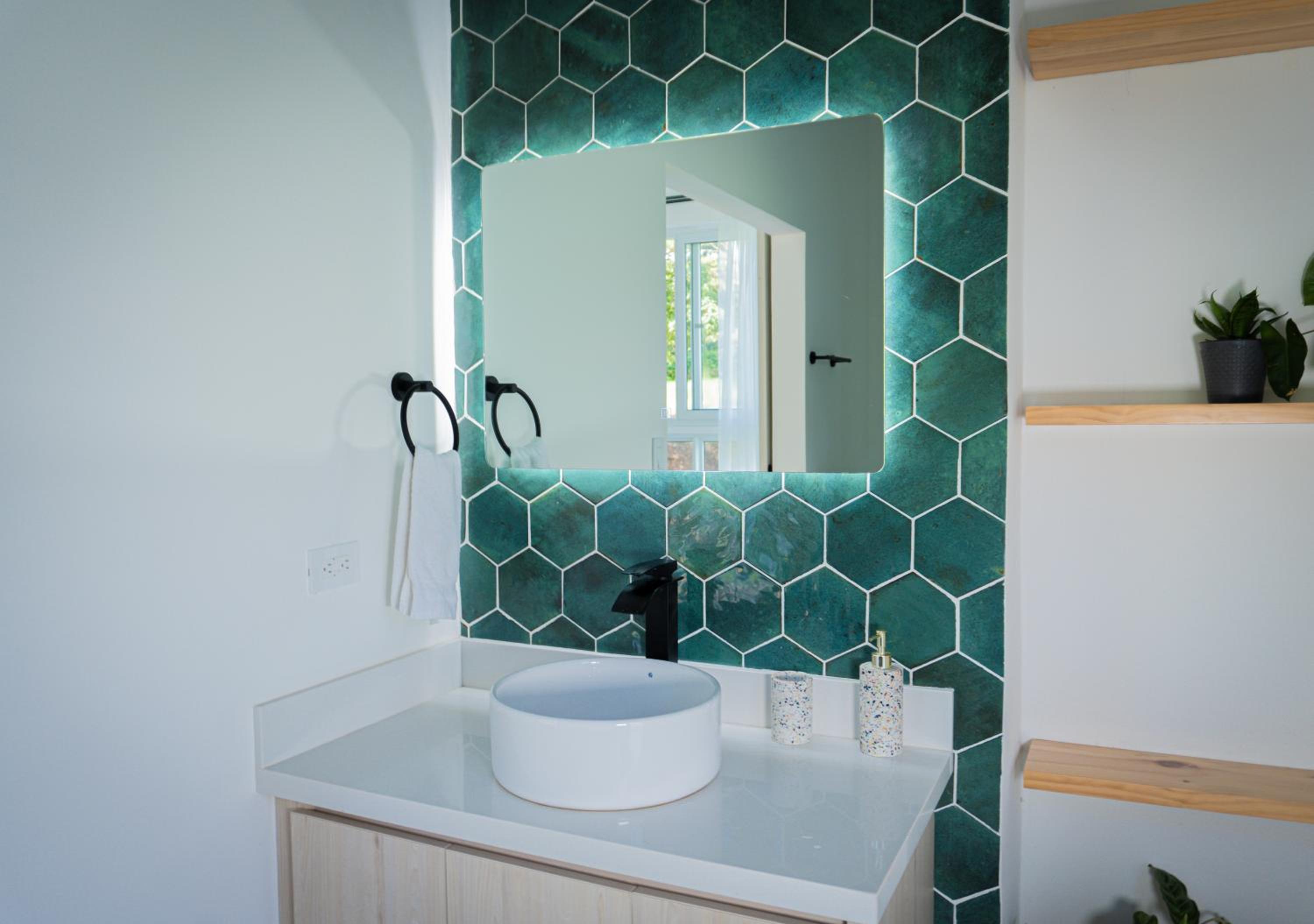 Apto Cristal Nivel #1, Modern Monteverde home in harmony with nature!